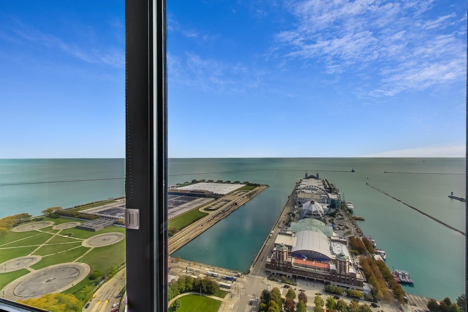 505 N Lake Shore Drive Unit: 4203