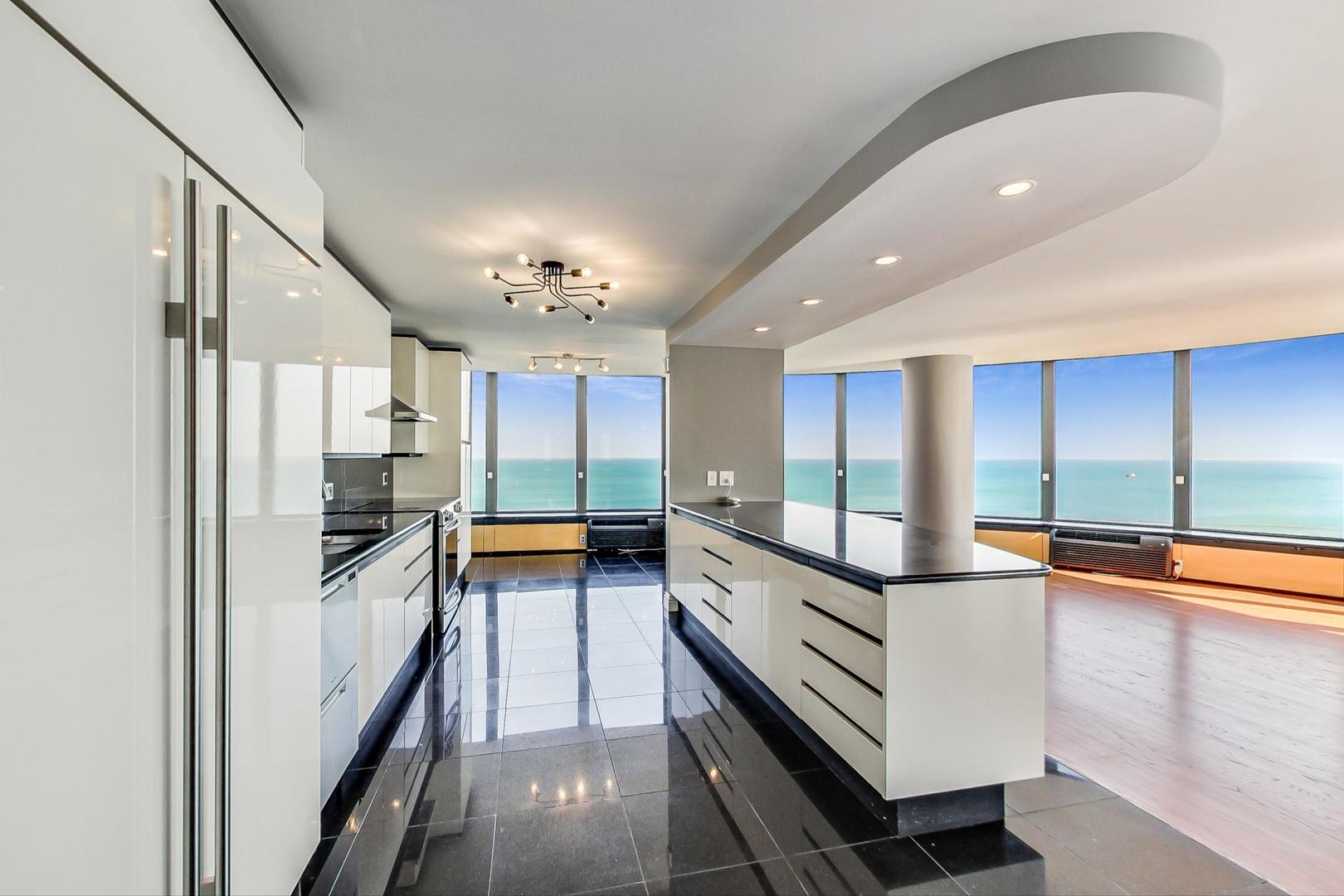 505 N Lake Shore Drive Unit: 4203