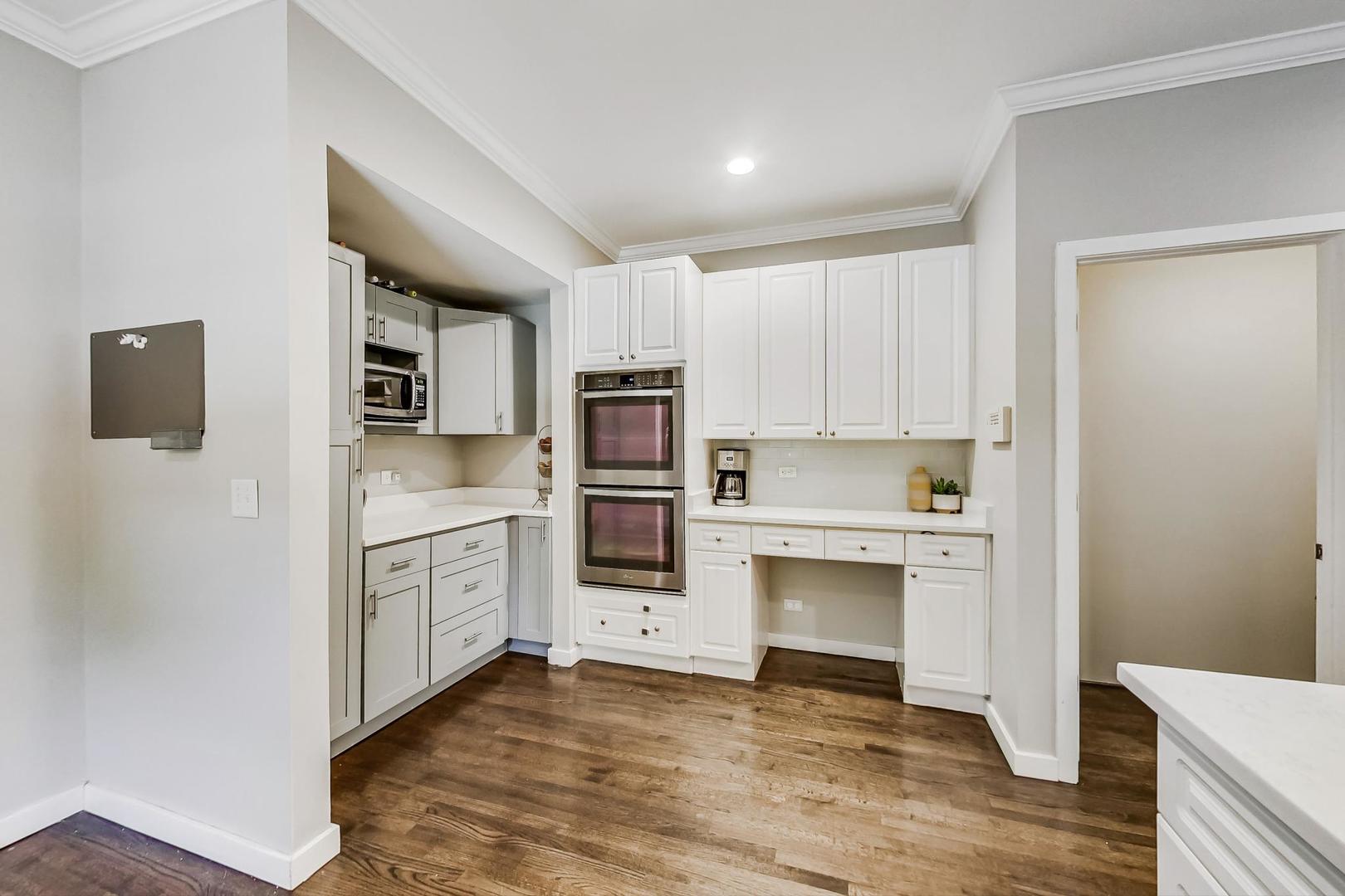 2743 N WOLCOTT Avenue Unit: 44