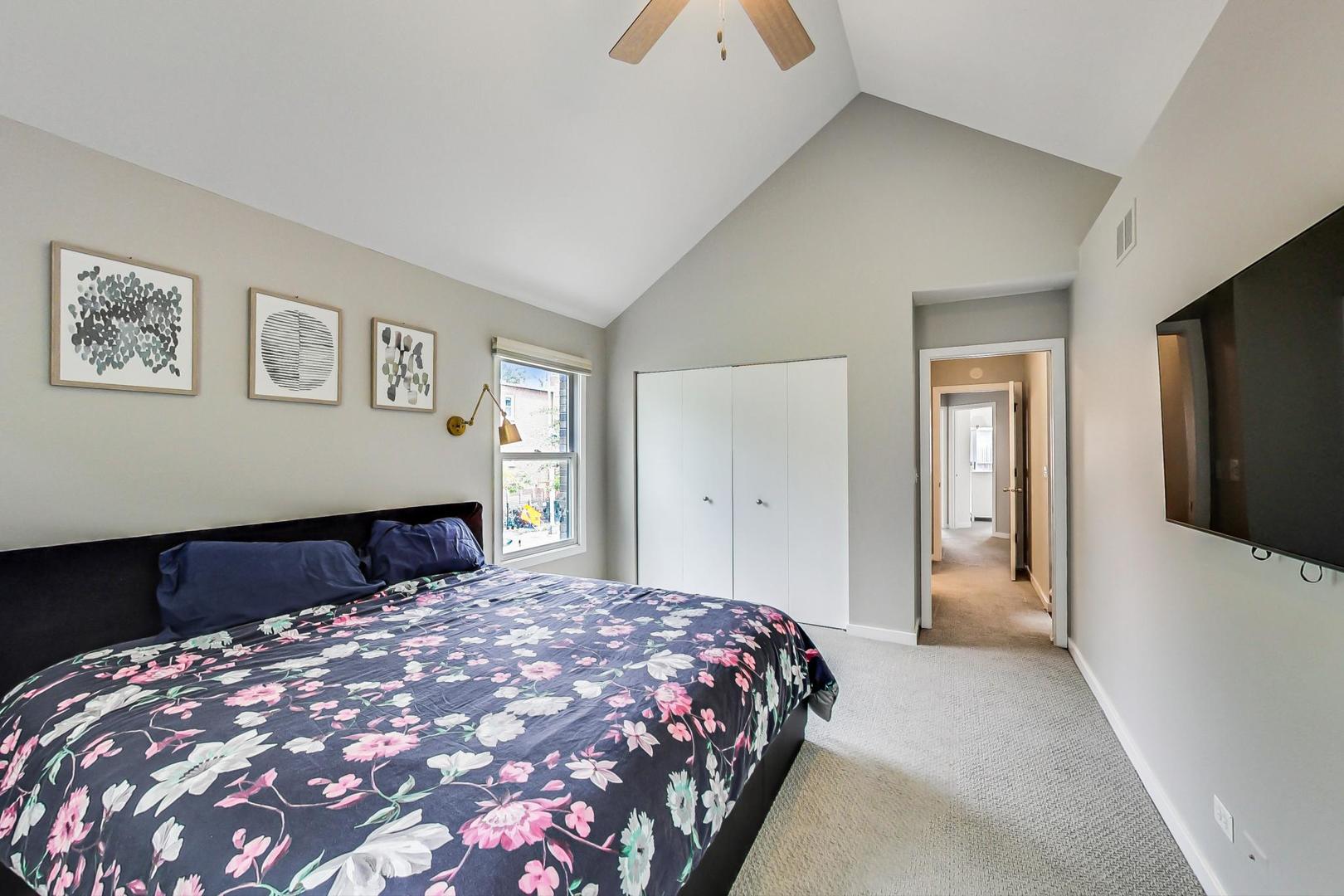 2743 N WOLCOTT Avenue Unit: 44