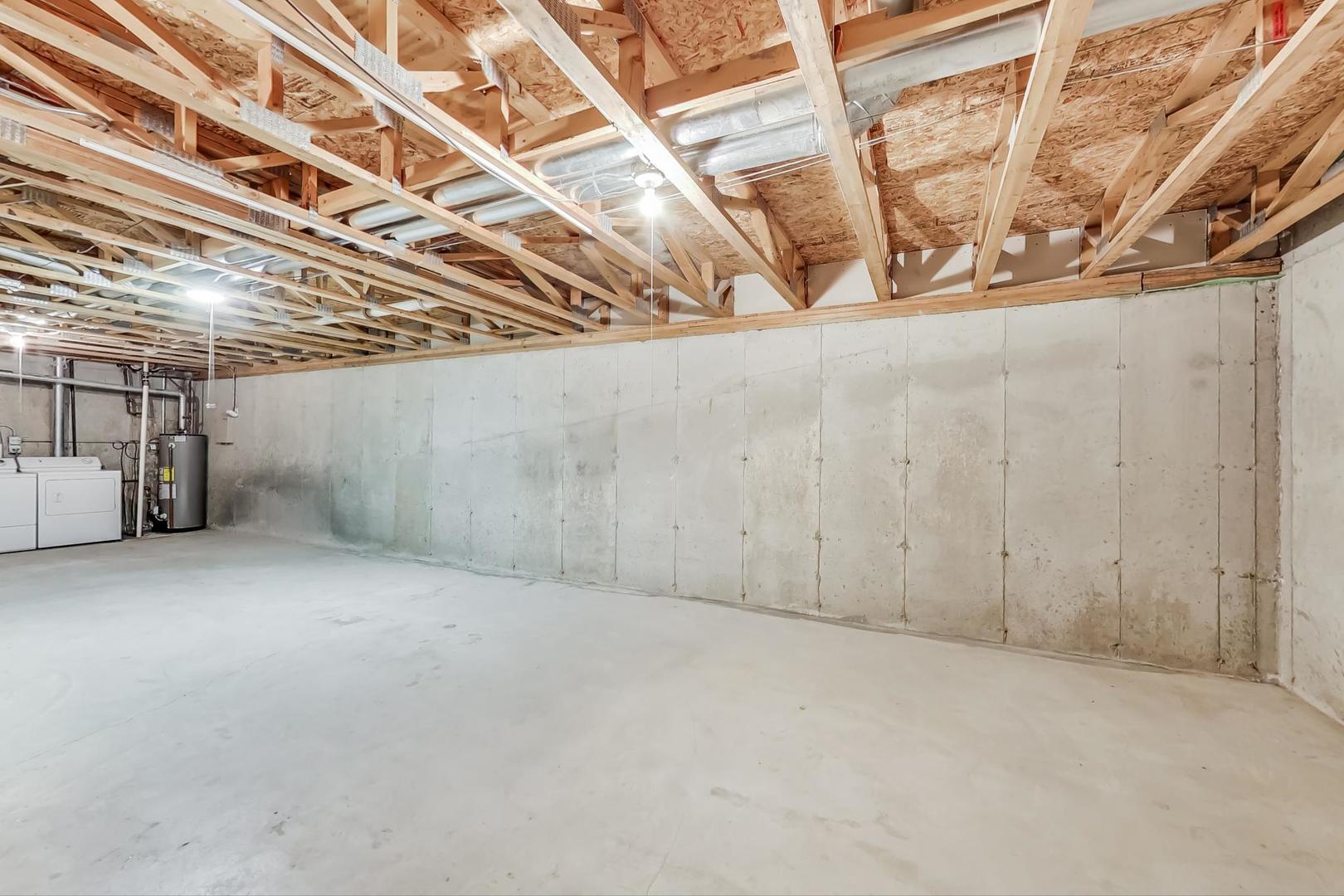 2743 N Wolcott Avenue Unit: 39