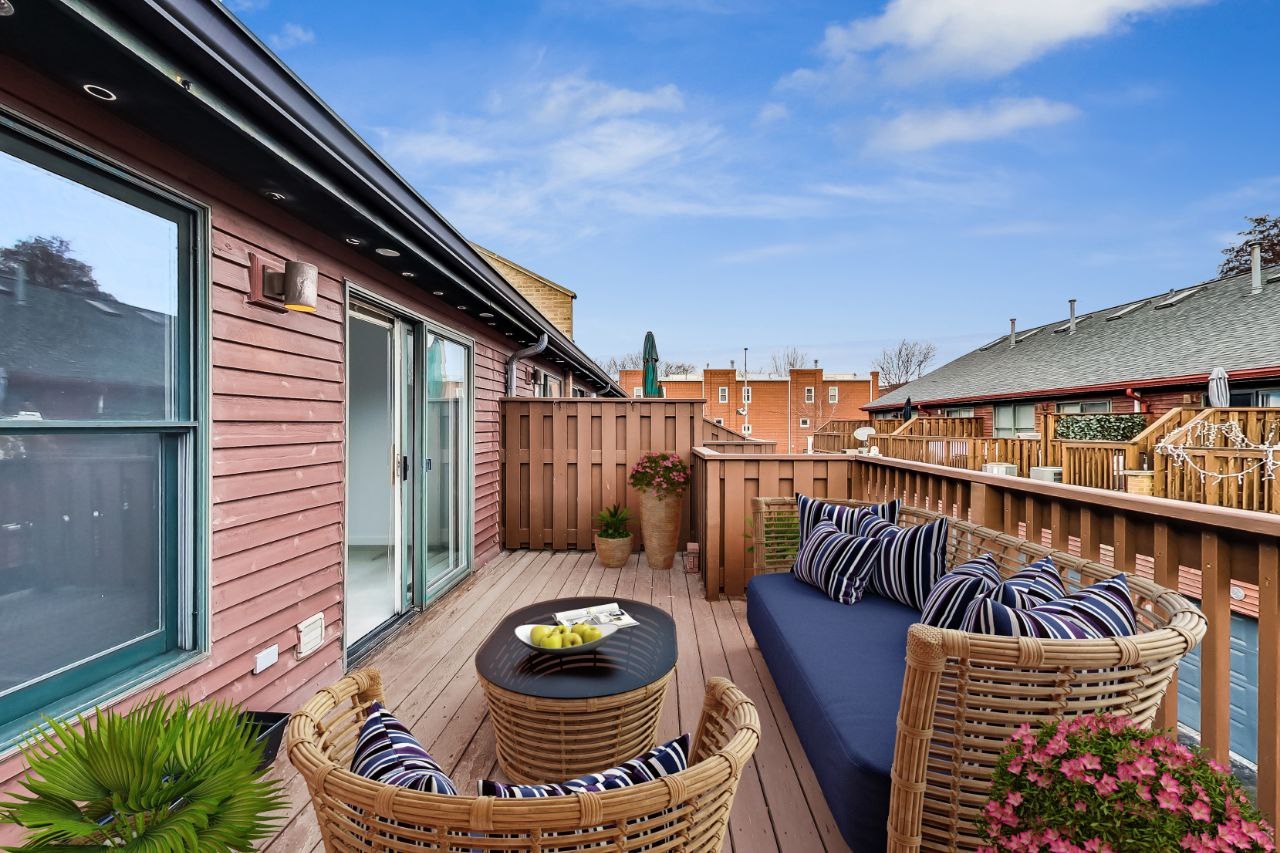 2743 N Wolcott Avenue Unit: 39