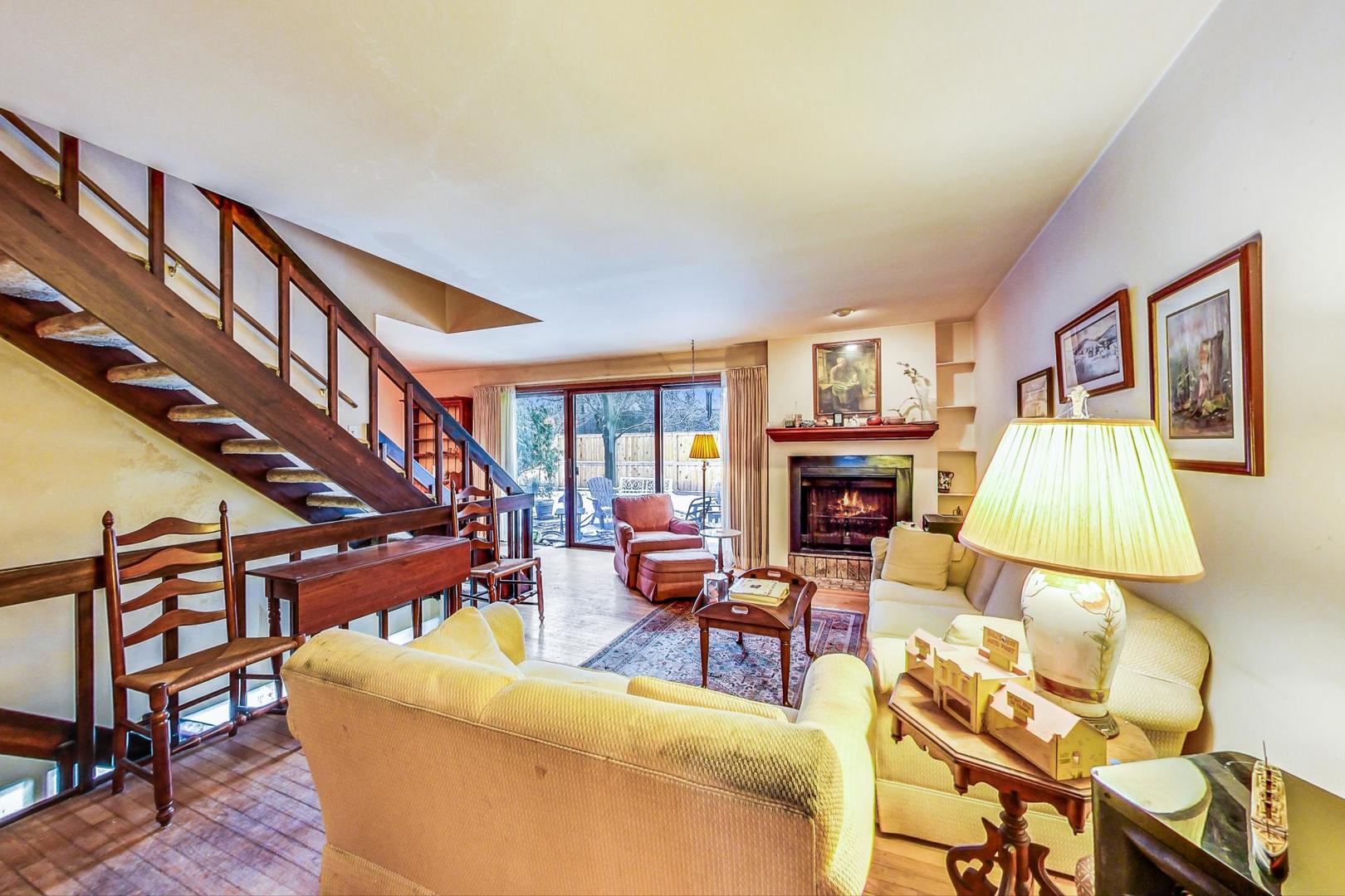 1667 Winnetka Road