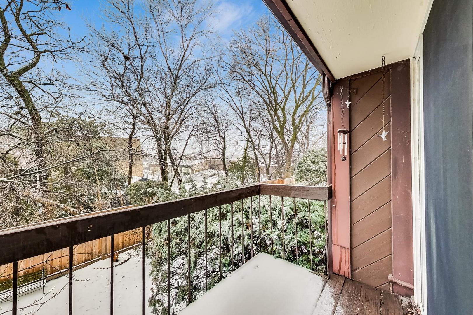 1667 Winnetka Road