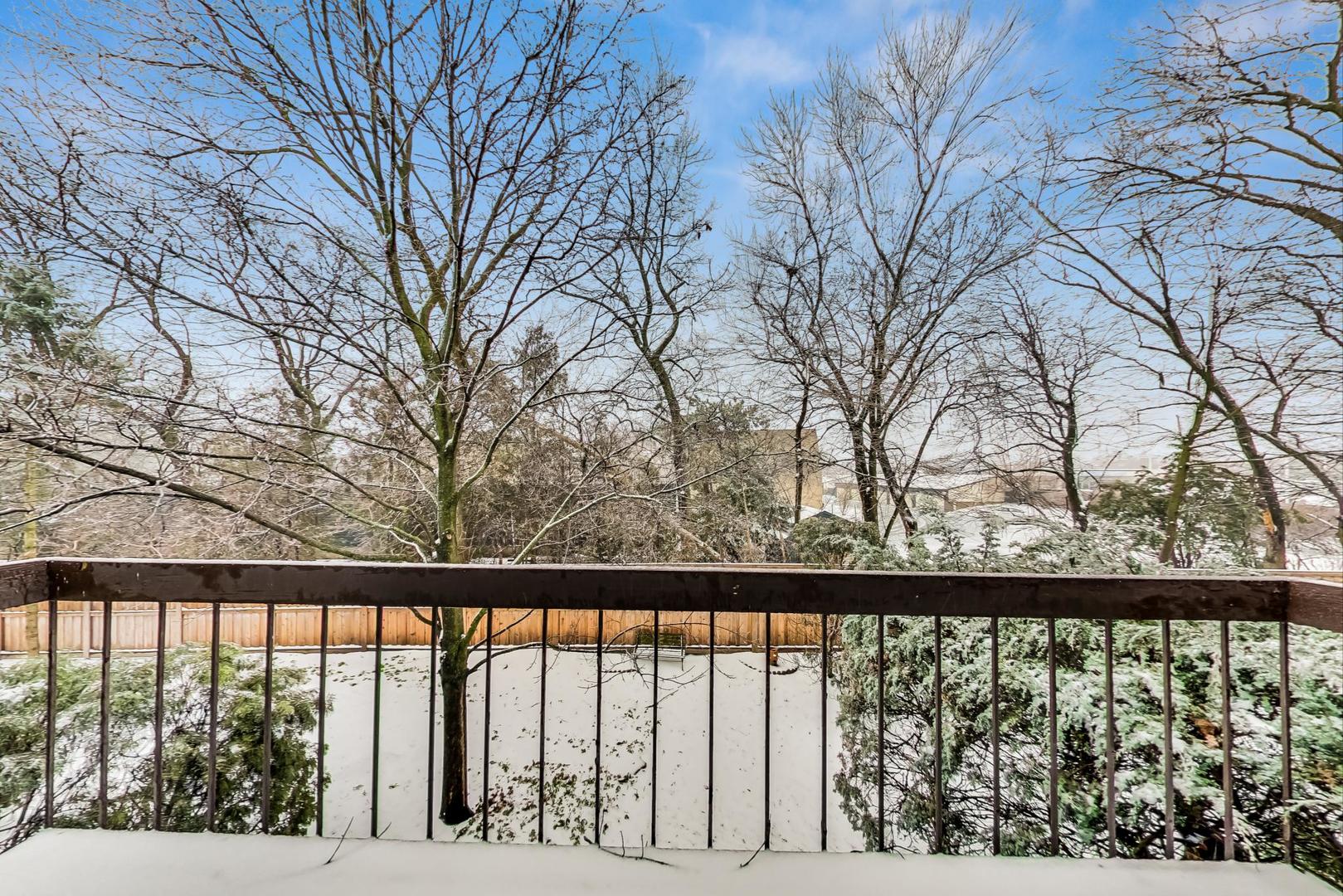 1667 Winnetka Road