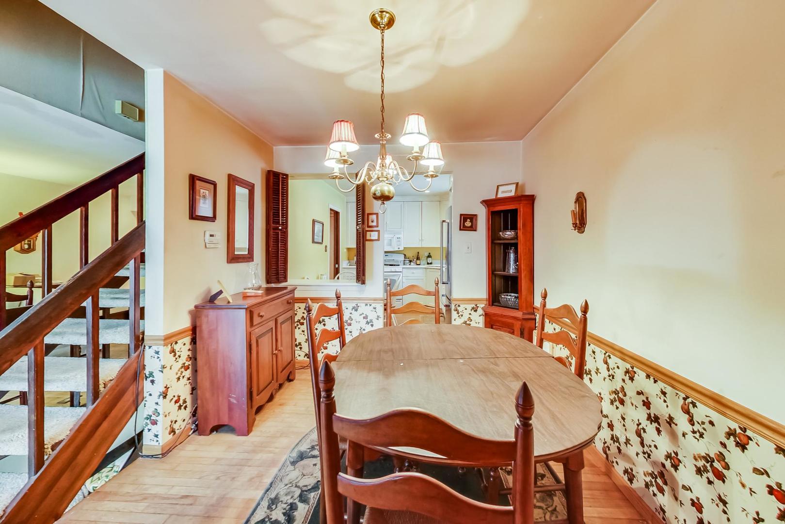 1667 Winnetka Road