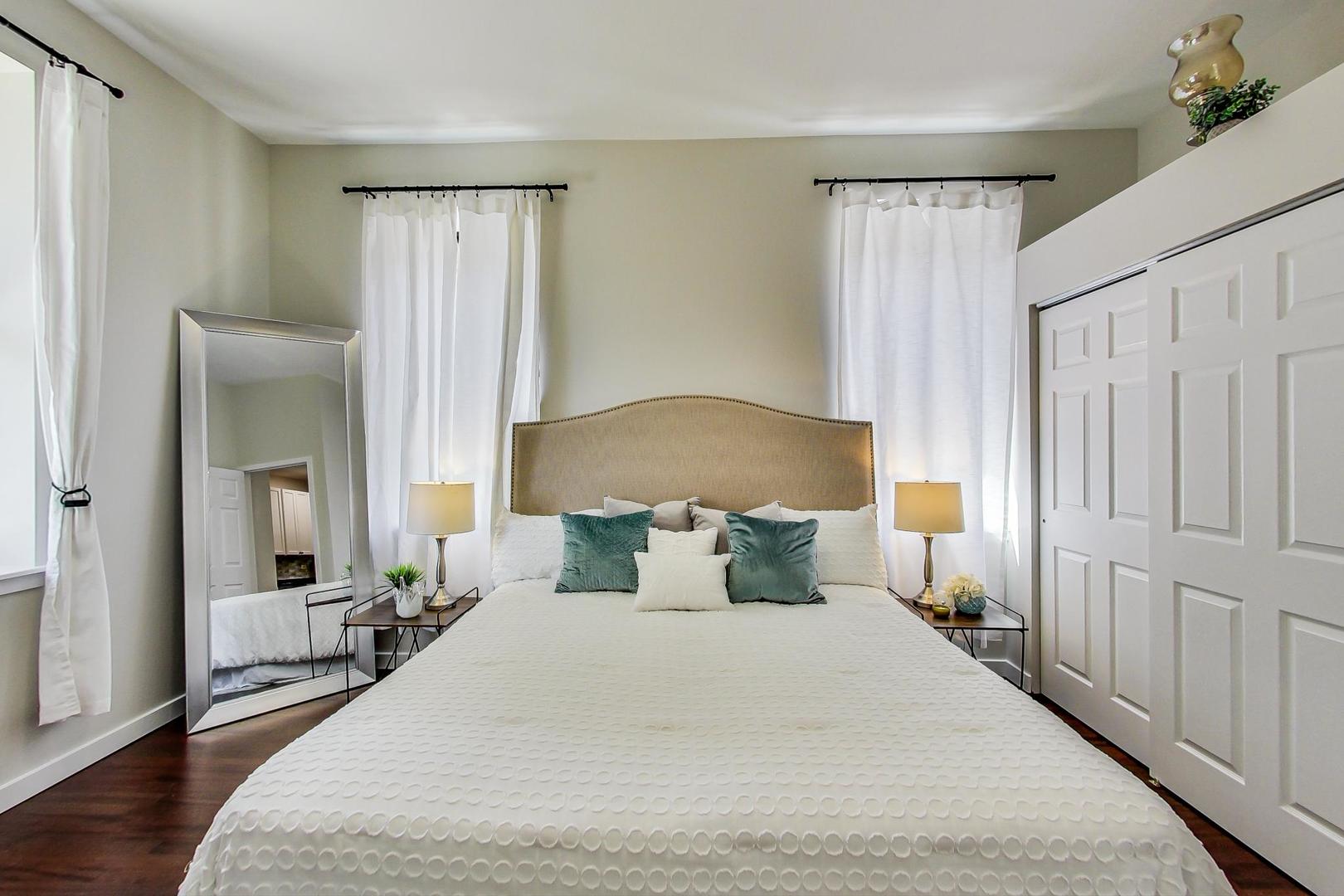 613 N Racine Avenue Unit: 1