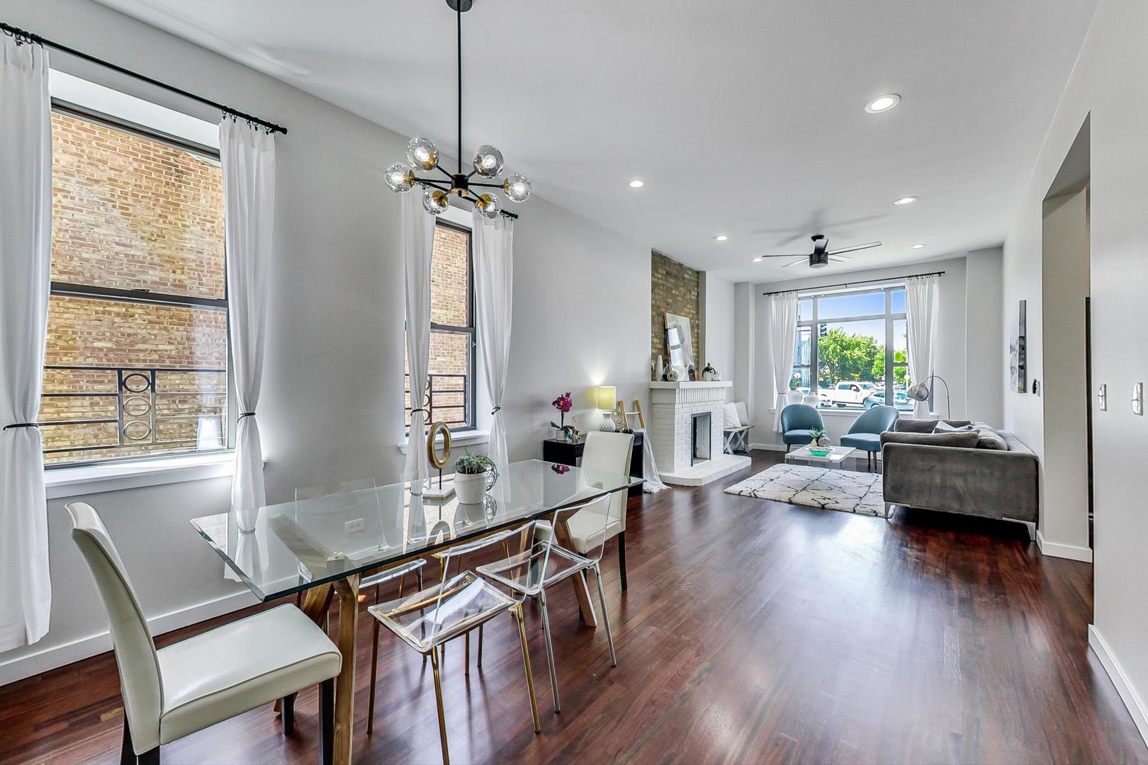 613 N Racine Avenue Unit: 1