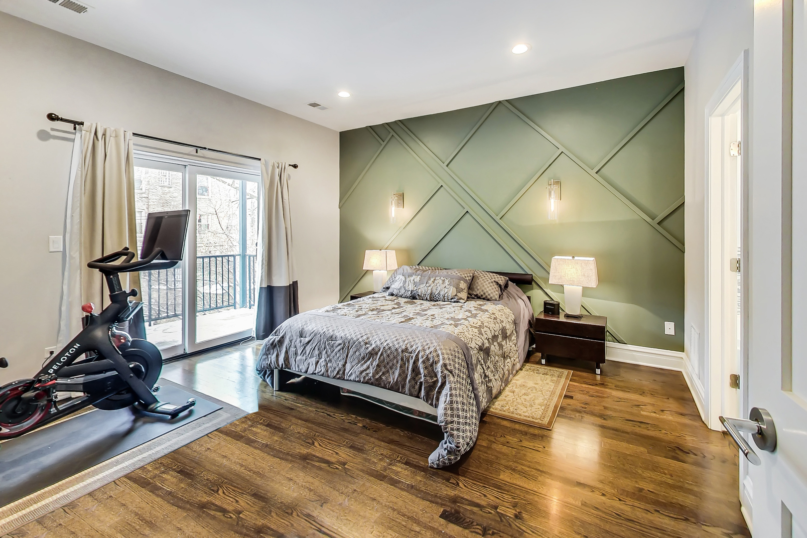 4226 N Ashland Avenue Unit: 3B