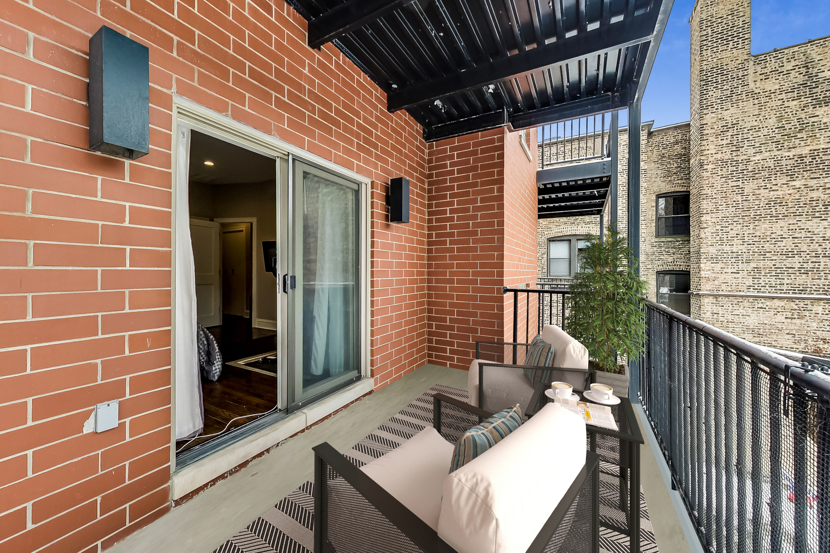 4226 N Ashland Avenue Unit: 3B