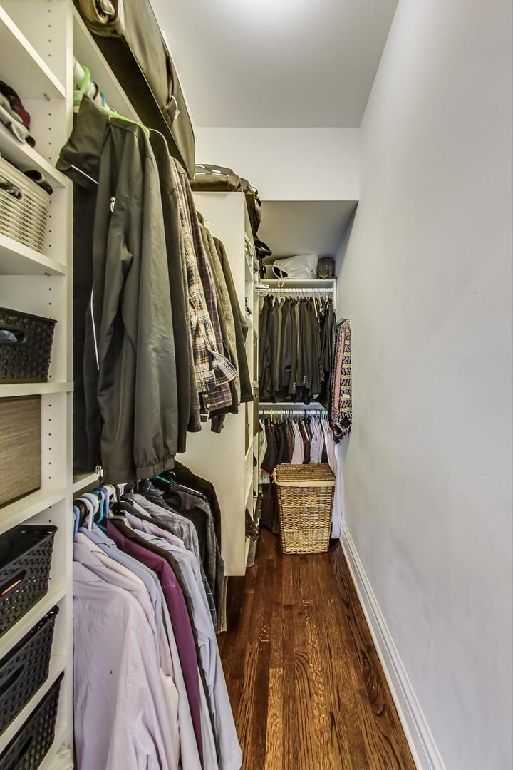 4226 N Ashland Avenue Unit: 3B