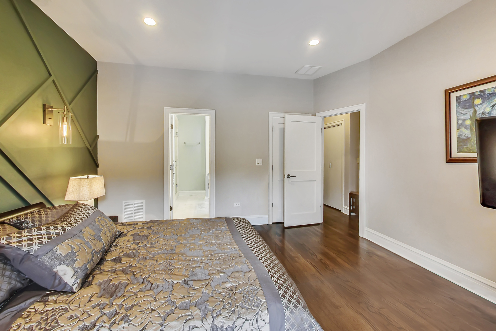 4226 N Ashland Avenue Unit: 3B