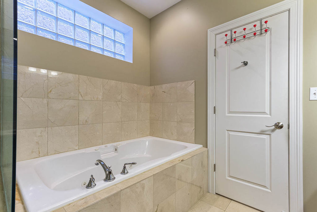 1223 N Greenview Avenue Unit: 1S
