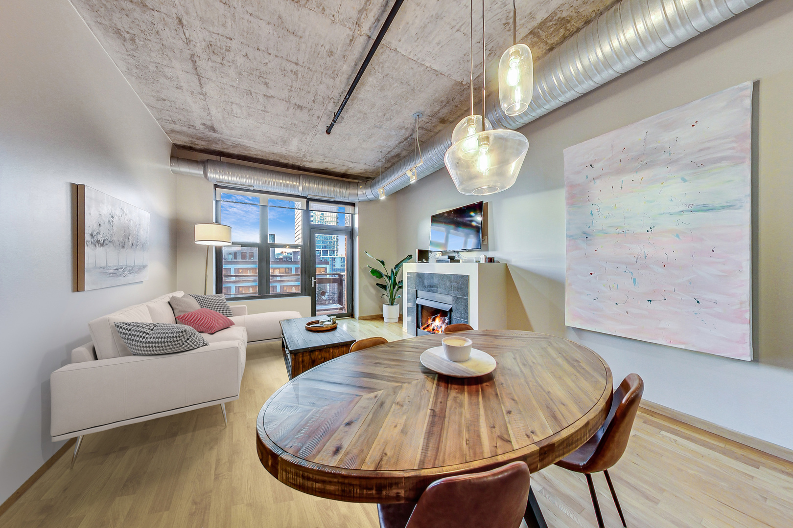 849 N Franklin Street Unit: 422