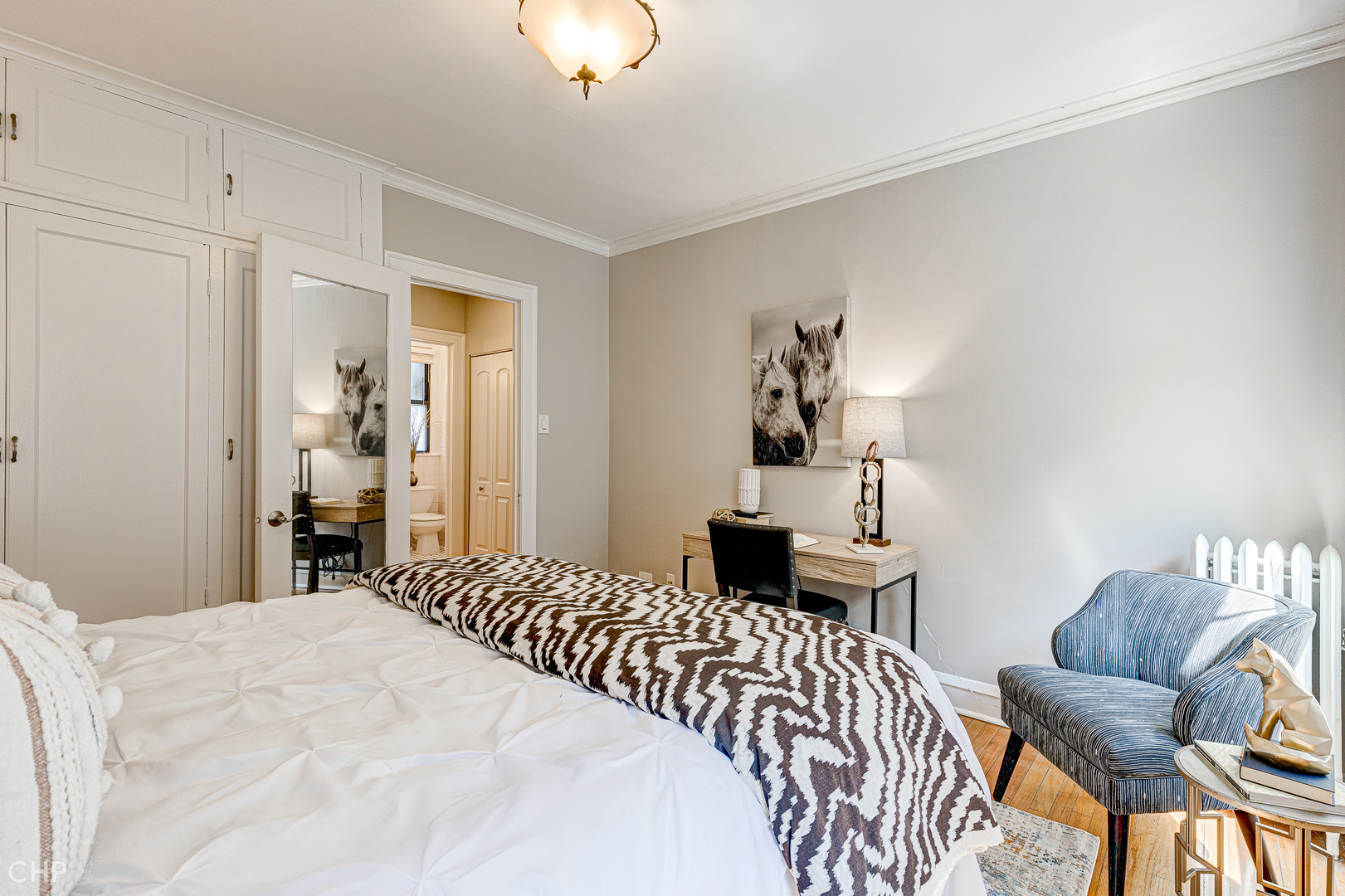 7649 N EASTLAKE Terrace Unit: 1B
