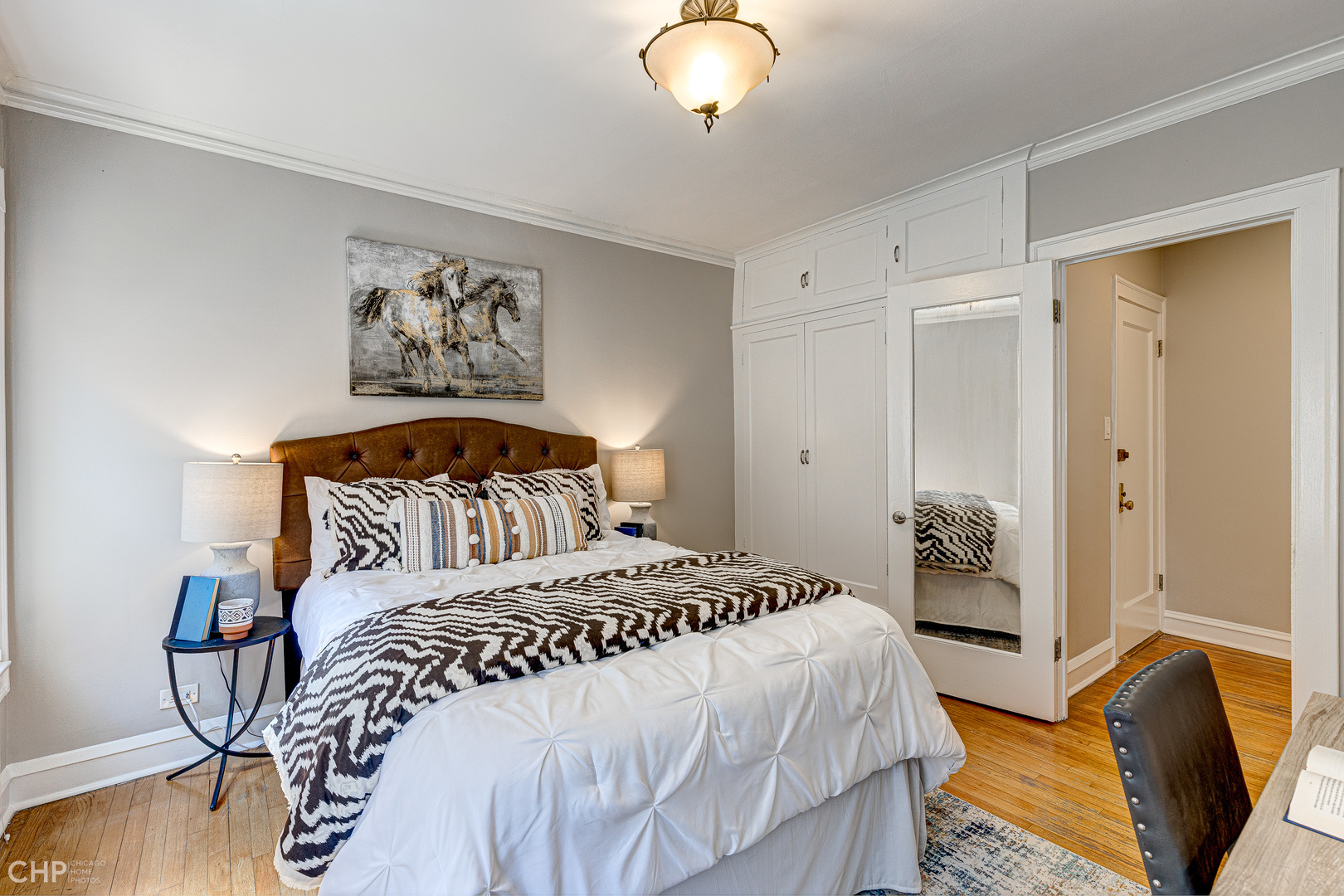 7649 N EASTLAKE Terrace Unit: 1B