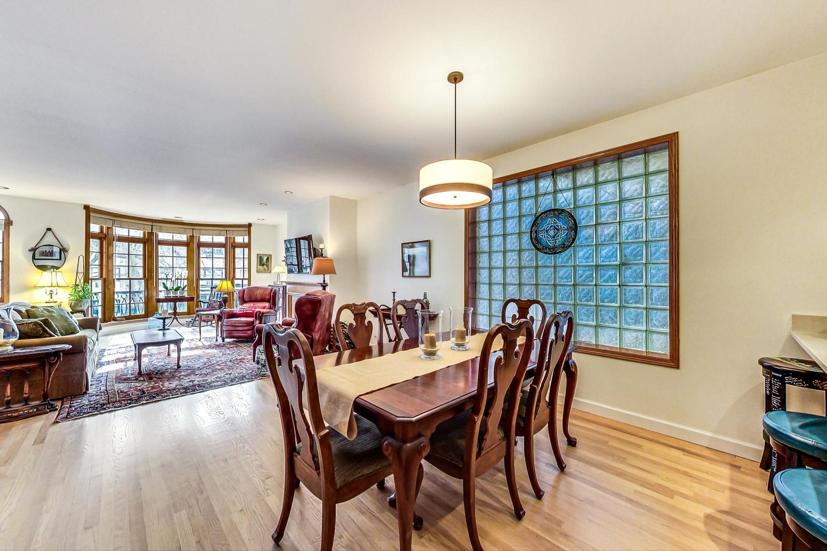 626 W WRIGHTWOOD Avenue Unit: 2W
