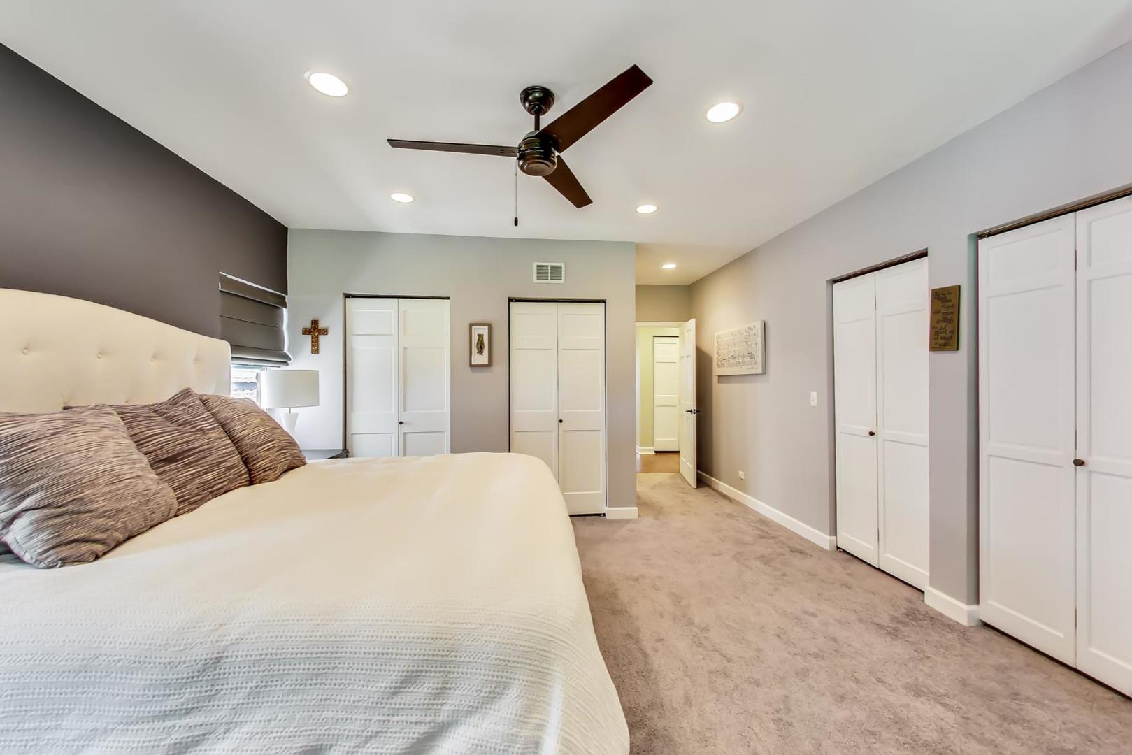 1429 N PAULINA Street Unit: C