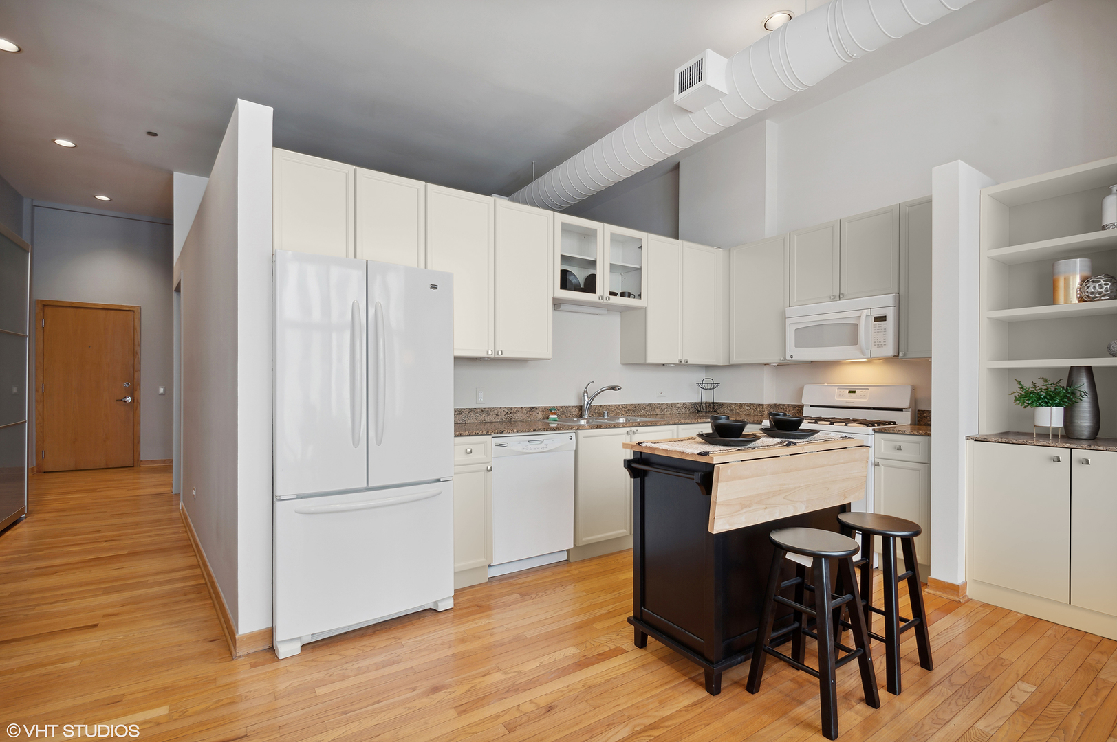333 W Hubbard Street Unit: 910
