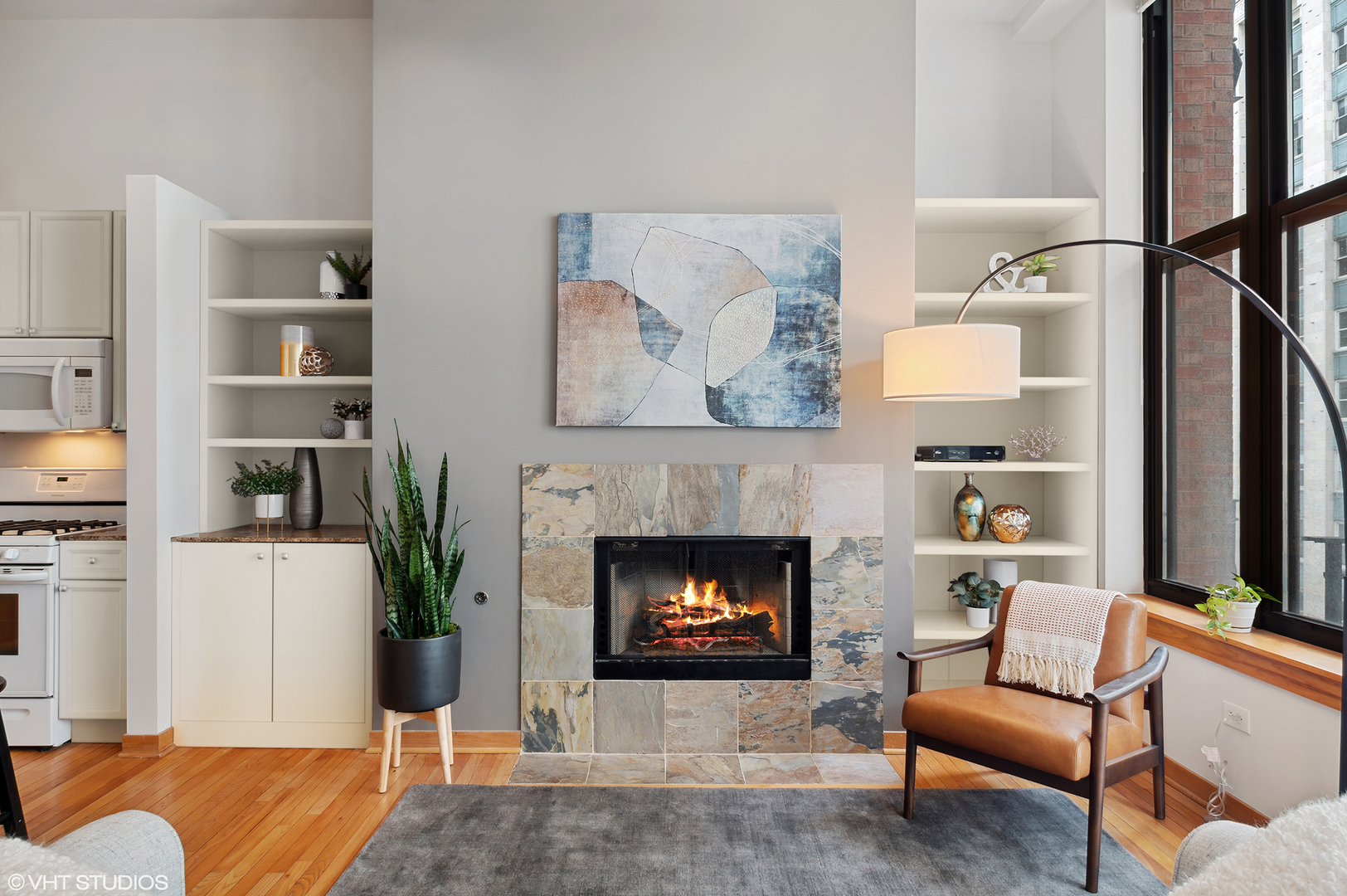 333 W Hubbard Street Unit: 910