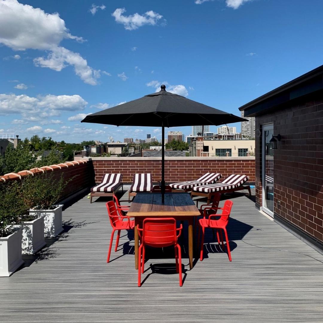 843 W Buckingham Place Unit: 4W