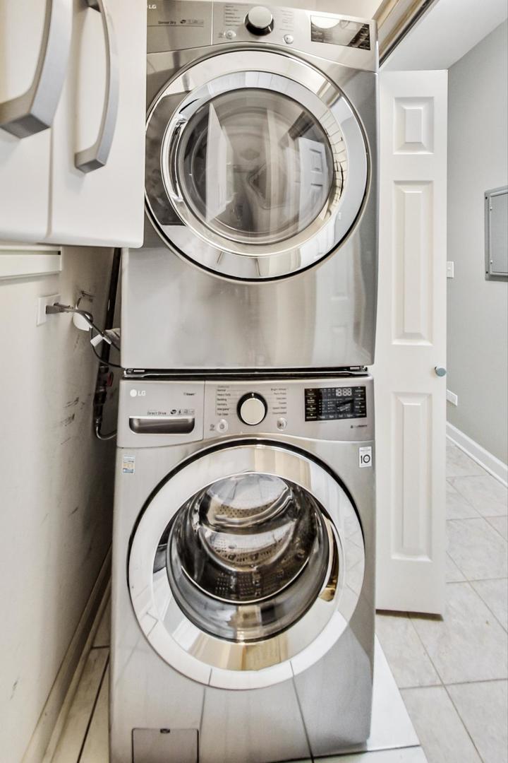 1501 N Campbell Avenue Unit: 1S