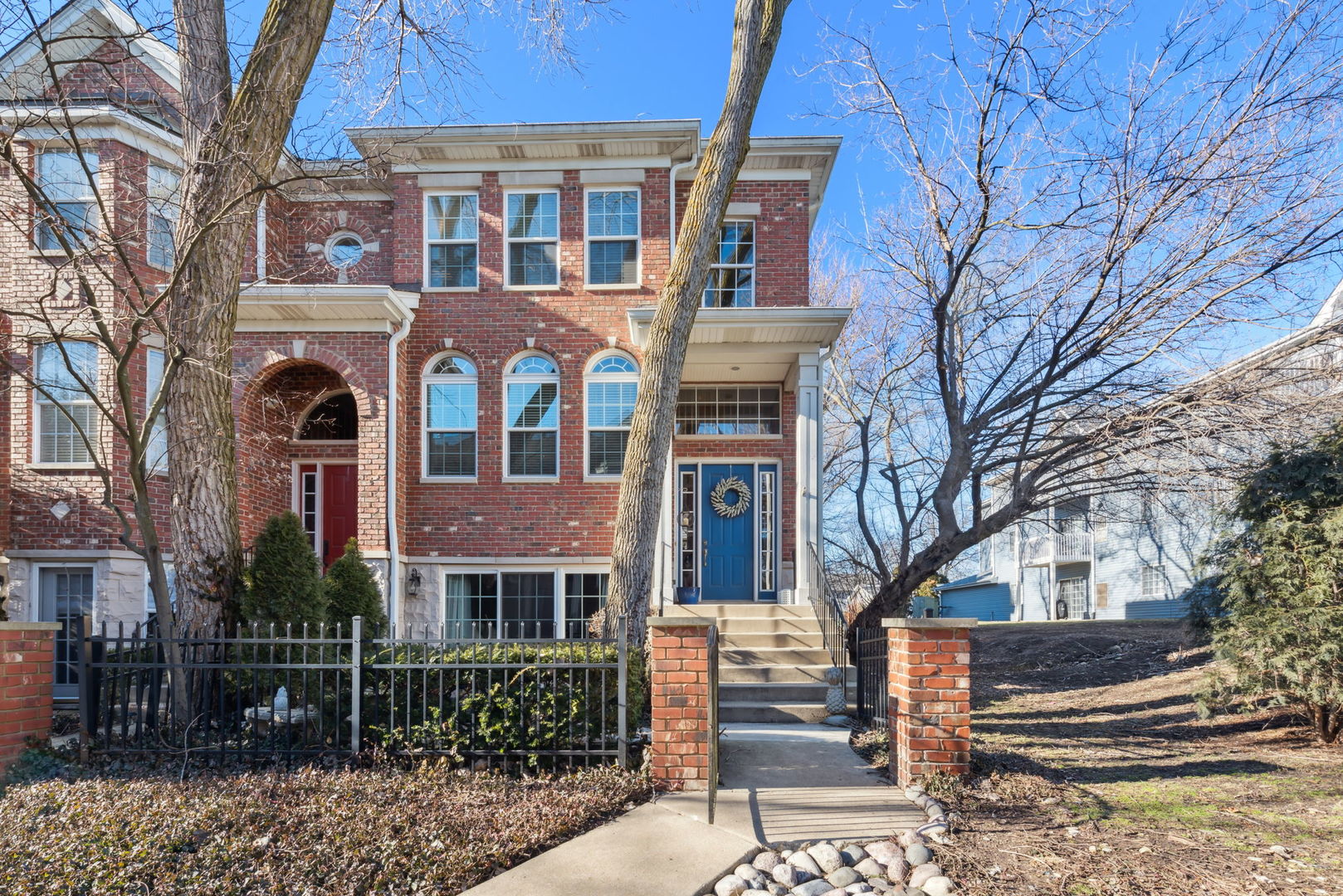 736 Prescott Court