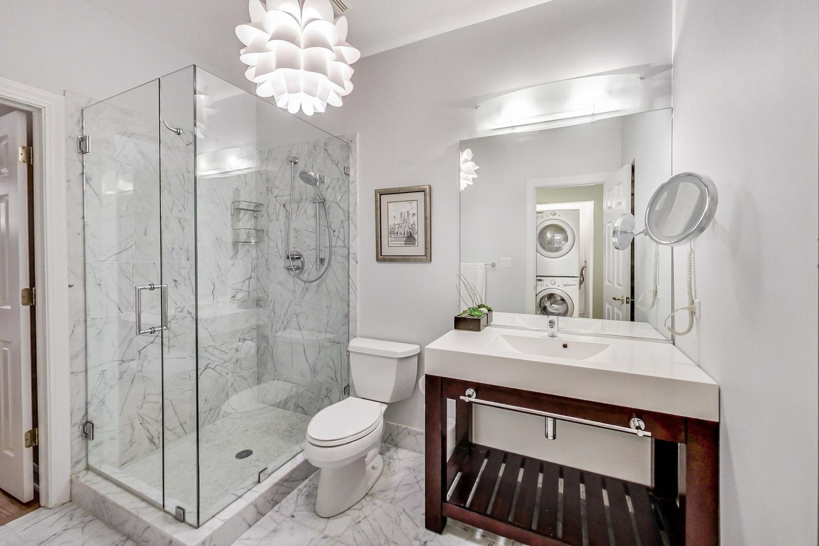 357 W Superior Street Unit: AB