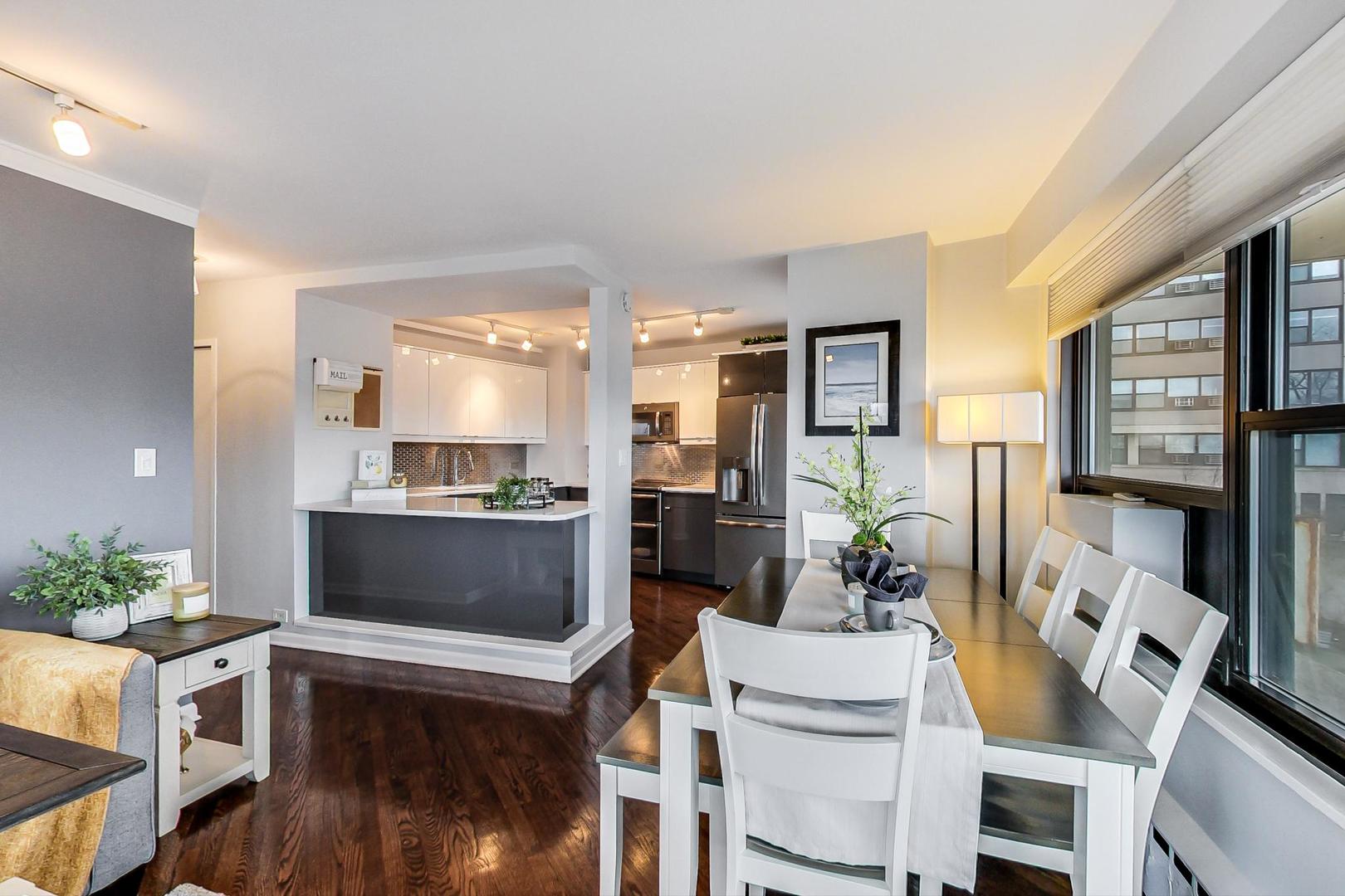 3410 N Lake Shore Drive Unit: 3D