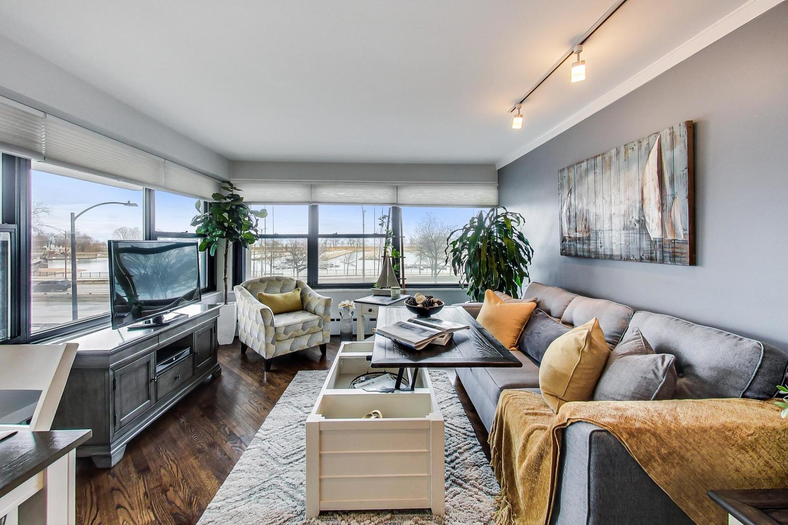 3410 N Lake Shore Drive Unit: 3D