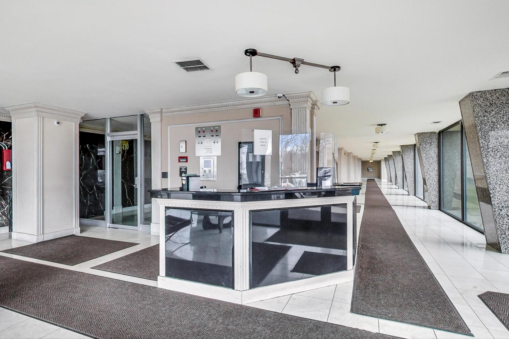 3410 N Lake Shore Drive Unit: 3D