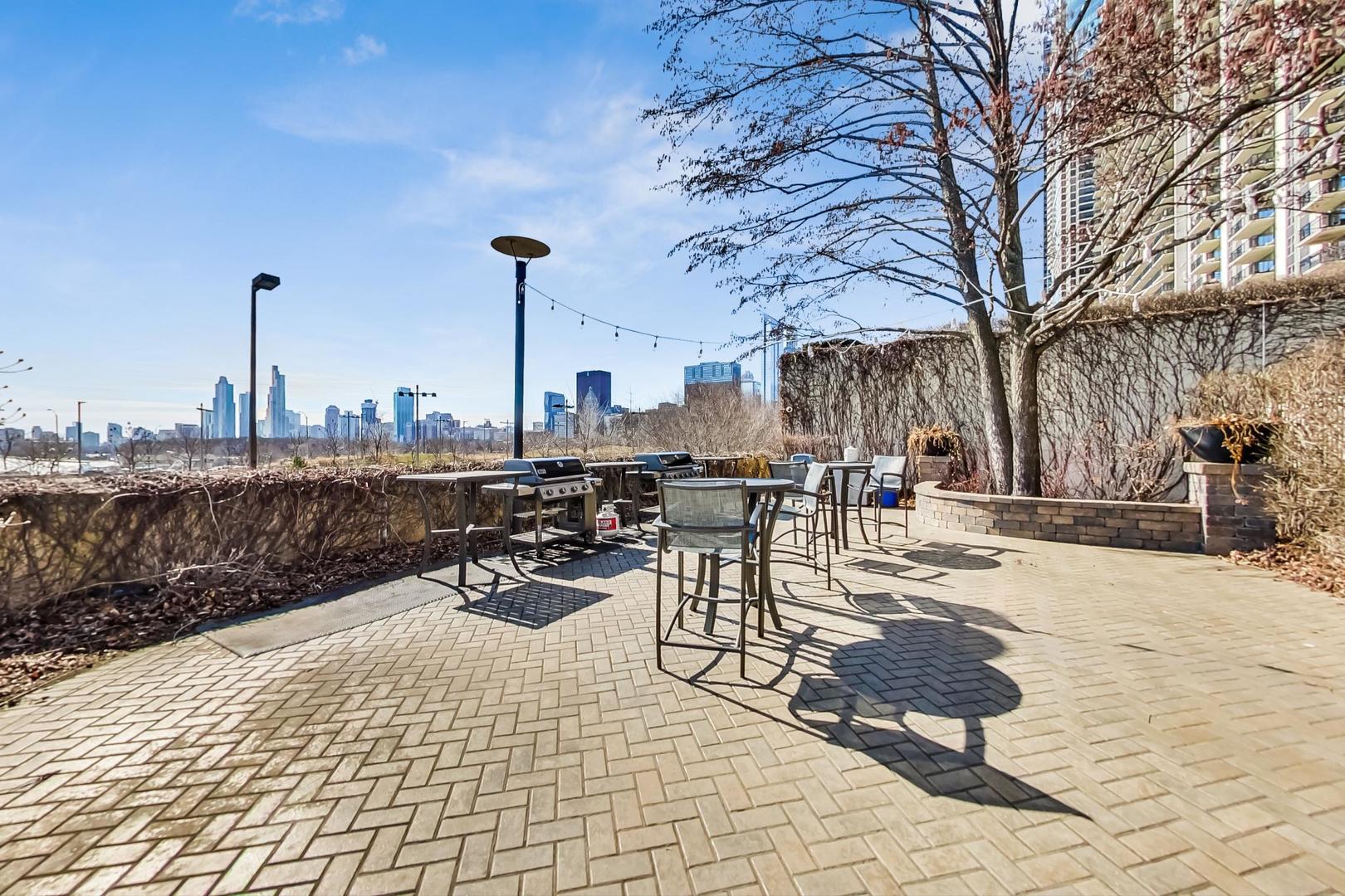 155 N HARBOR Drive Unit: 1204