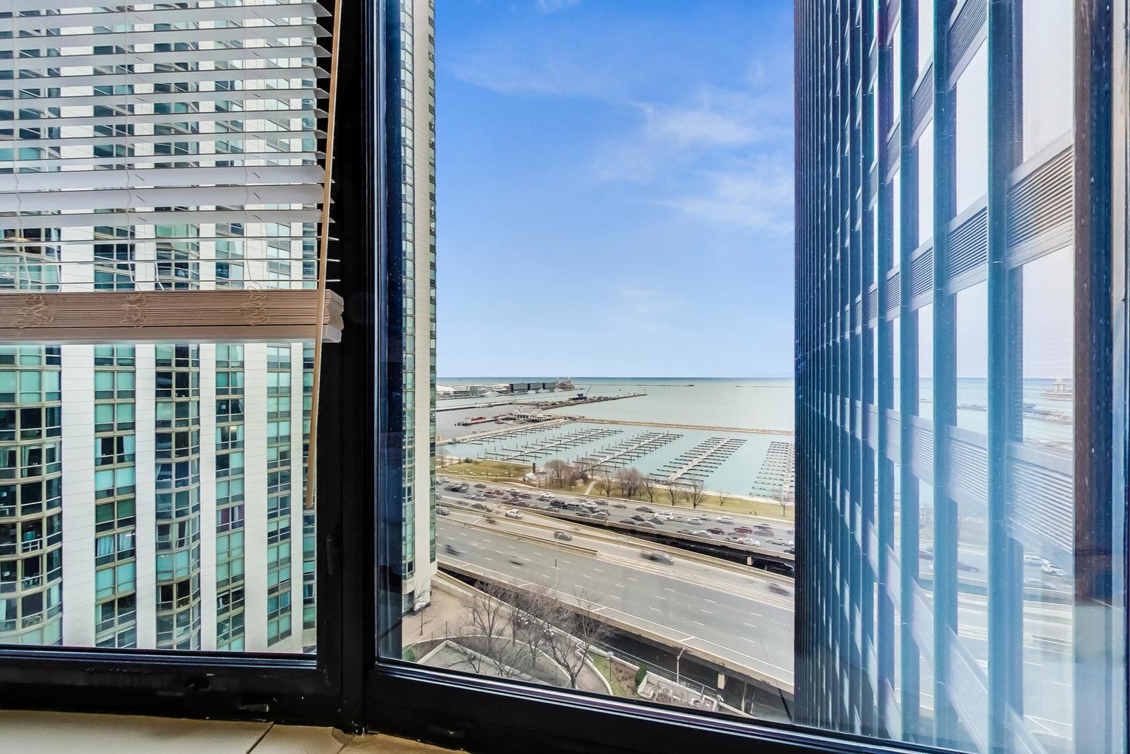 155 N HARBOR Drive Unit: 1204