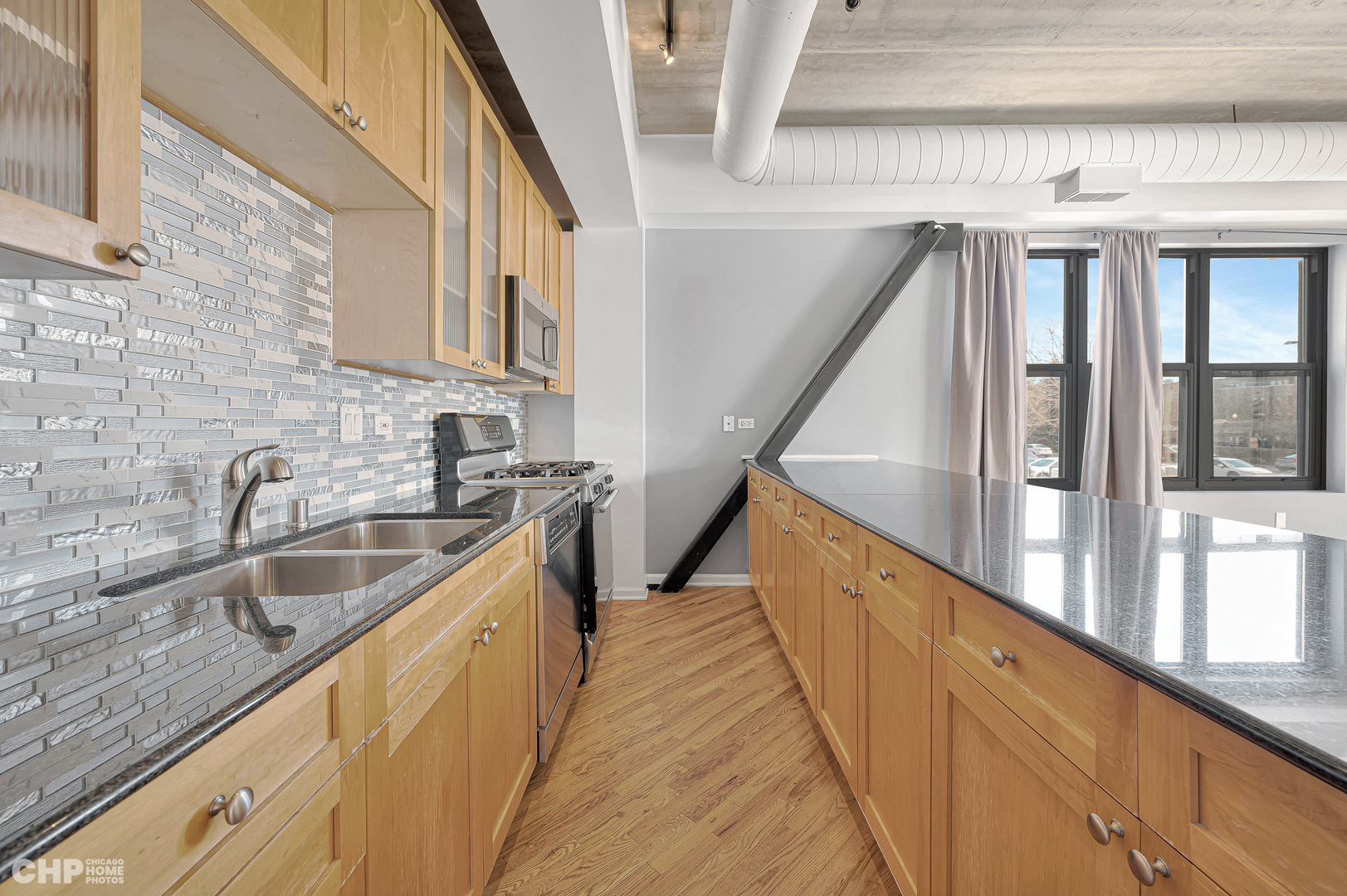 1735 W Diversey Parkway Unit: 209