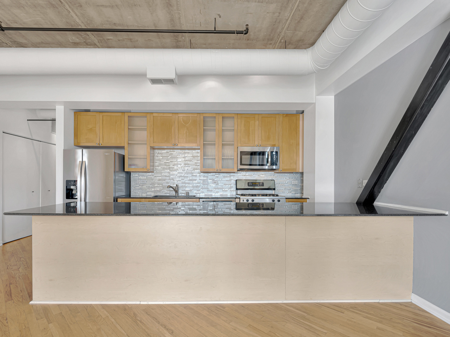 1735 W Diversey Parkway Unit: 209
