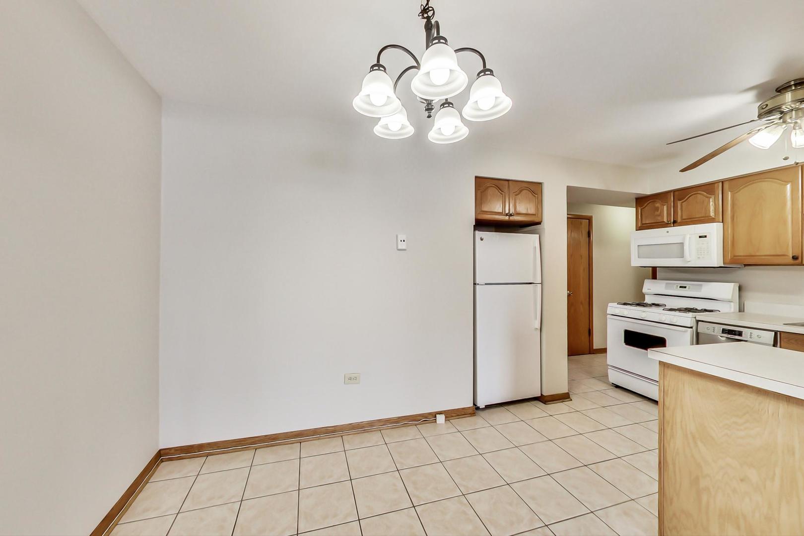 6466 N Northwest Highway Unit: C1