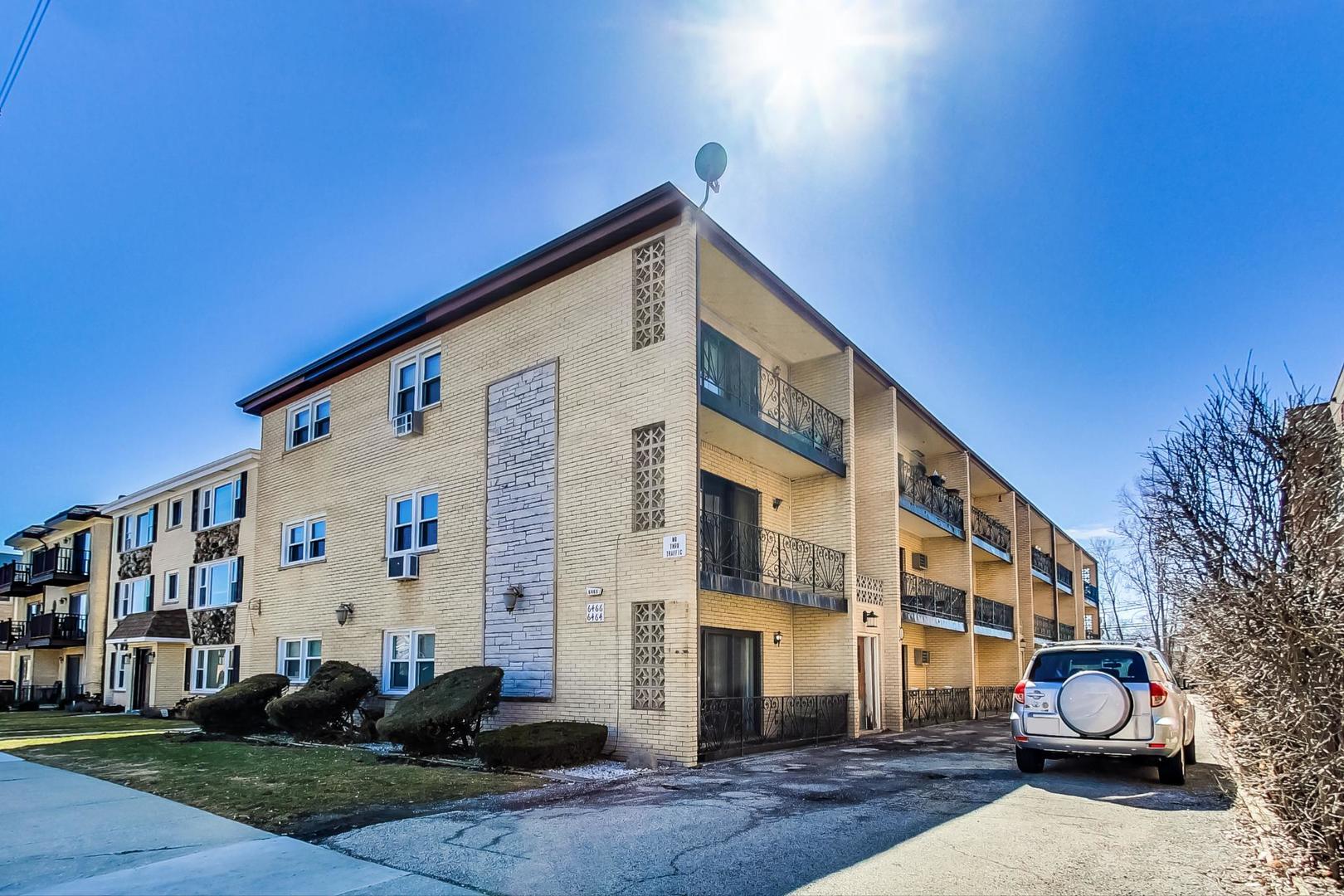 6466 N Northwest Highway Unit: C1
