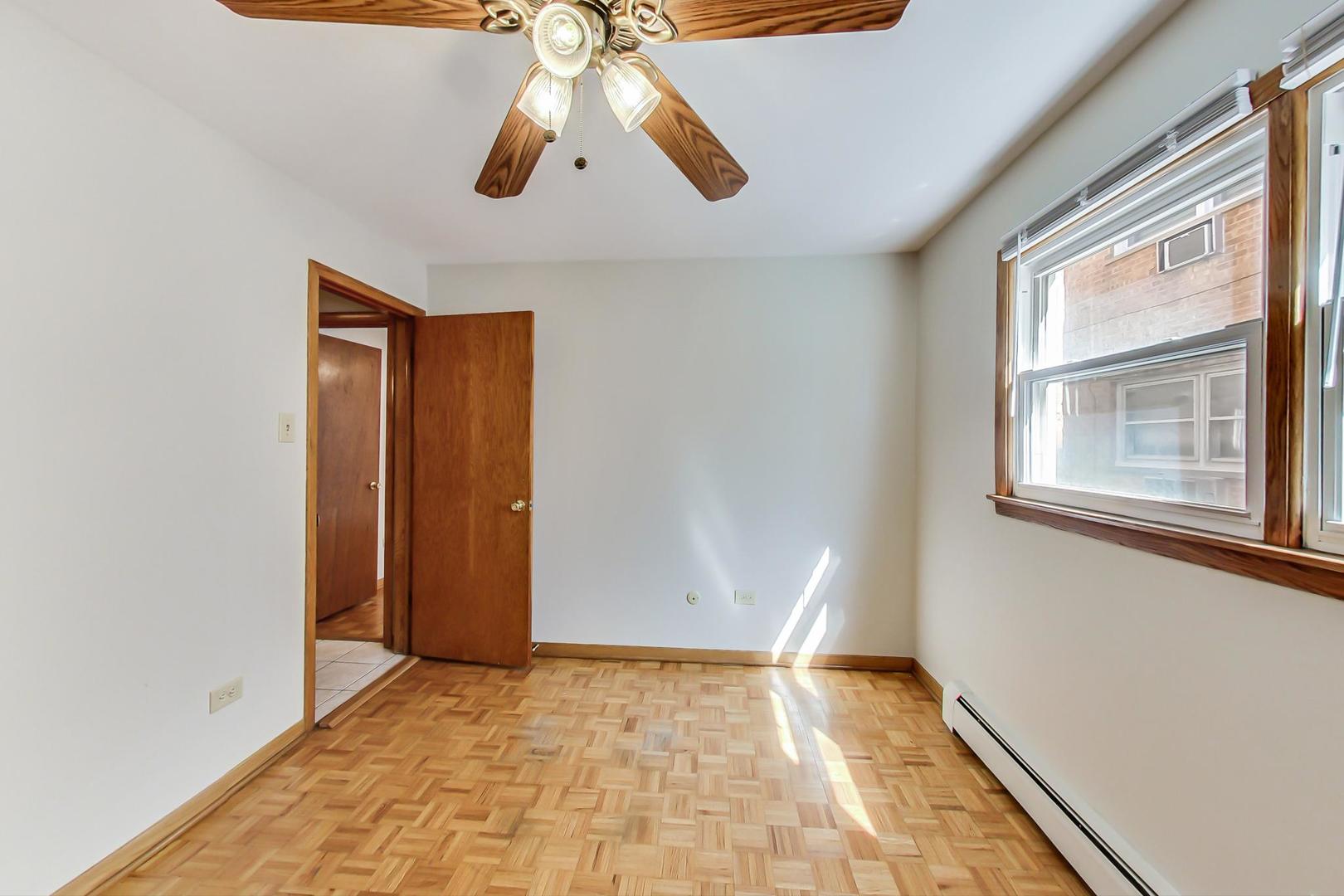6466 N Northwest Highway Unit: C1