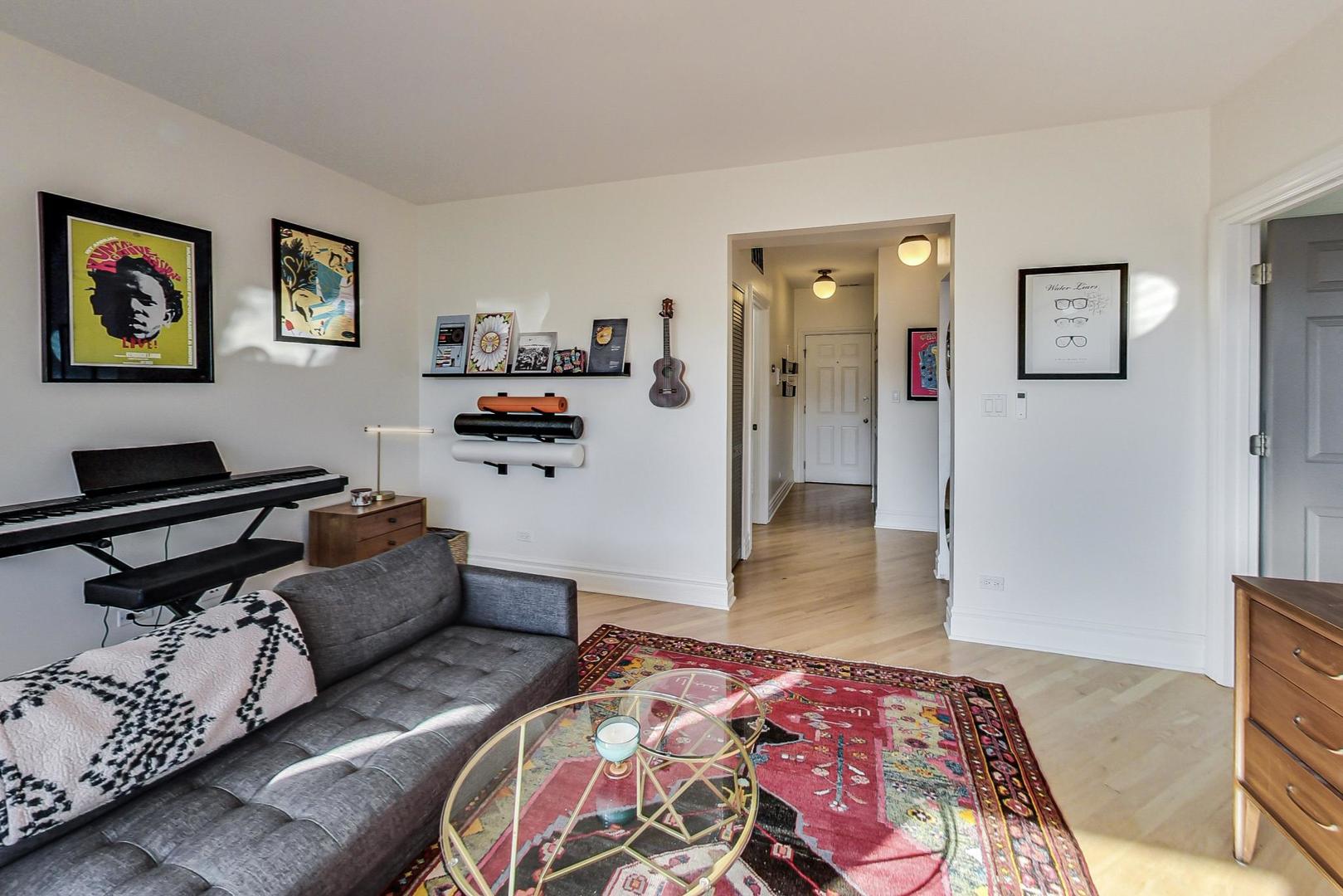 4838 N Ashland Avenue Unit: 3E