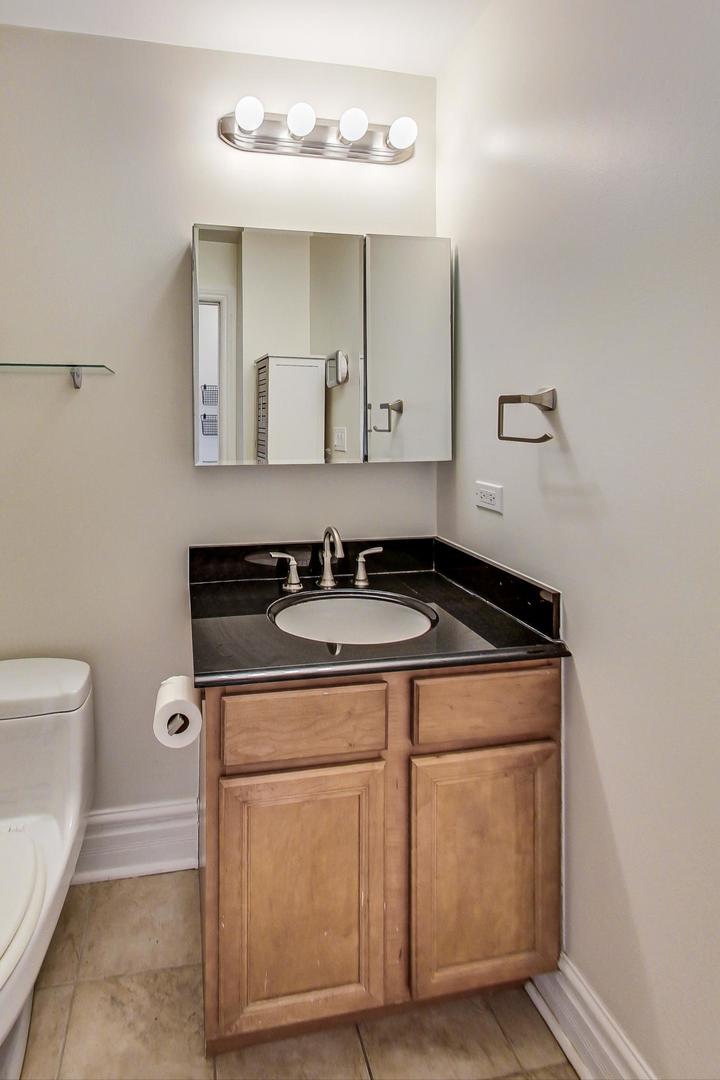 4838 N Ashland Avenue Unit: 3E