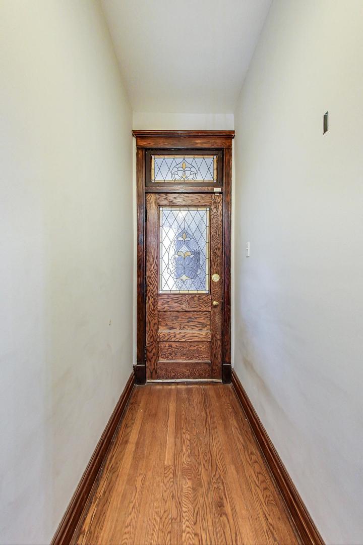 3714 N FREMONT Street Unit: 1