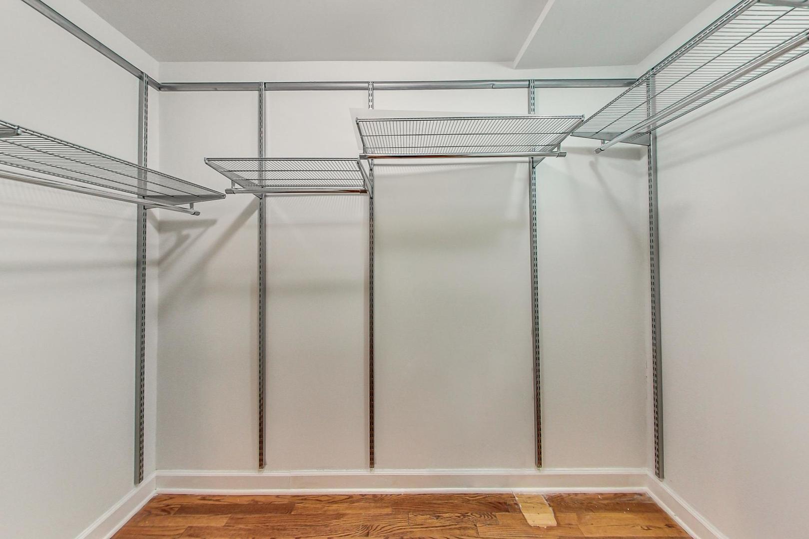 3714 N FREMONT Street Unit: 1