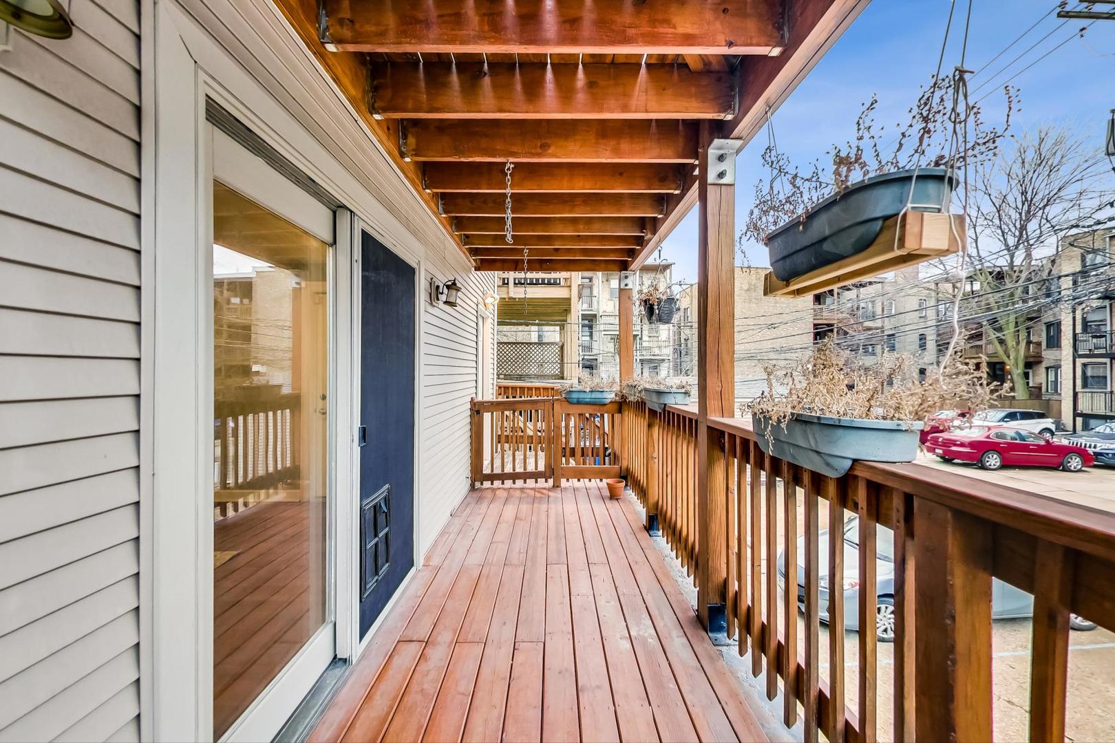 3714 N FREMONT Street Unit: 1
