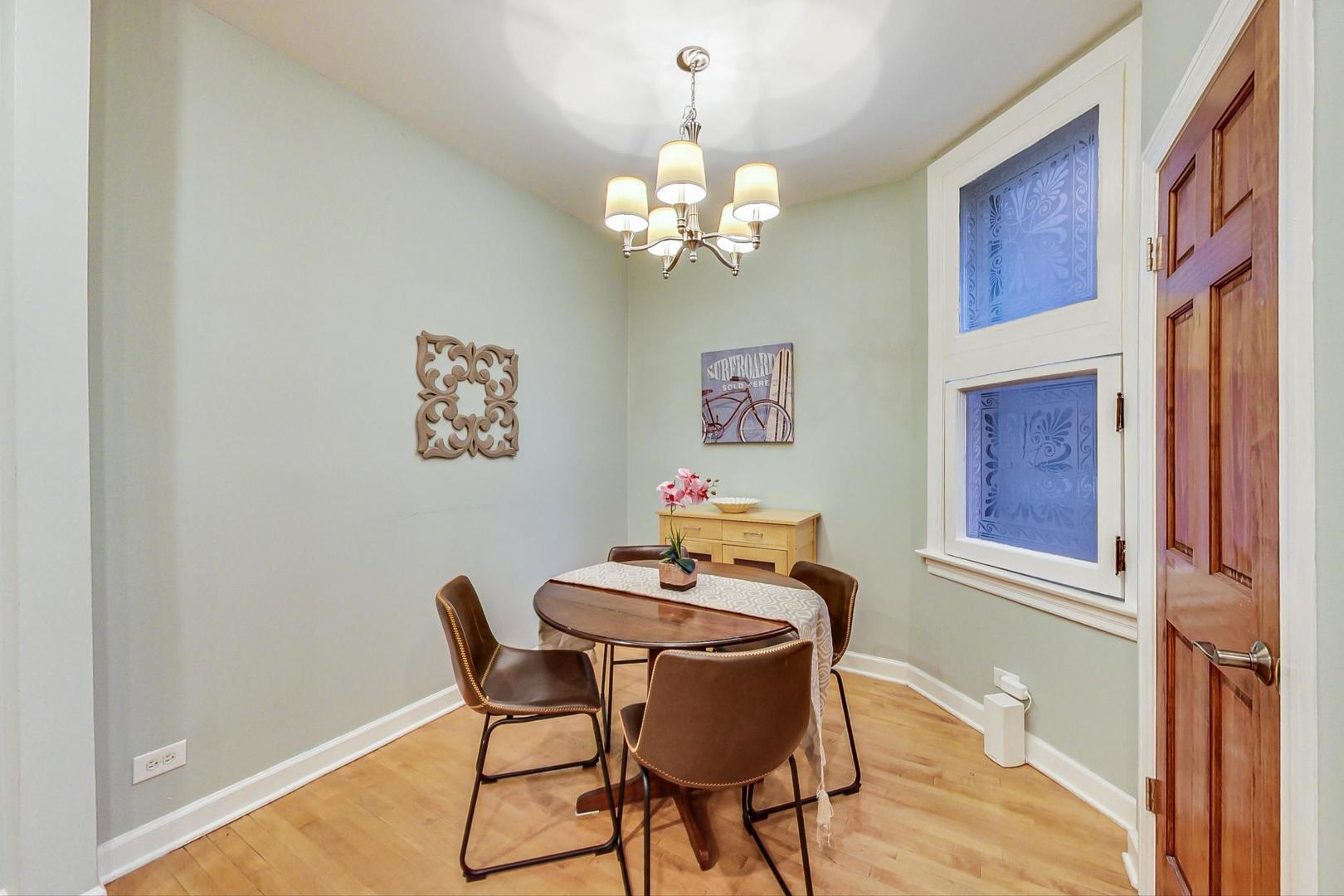 3714 N FREMONT Street Unit: 1