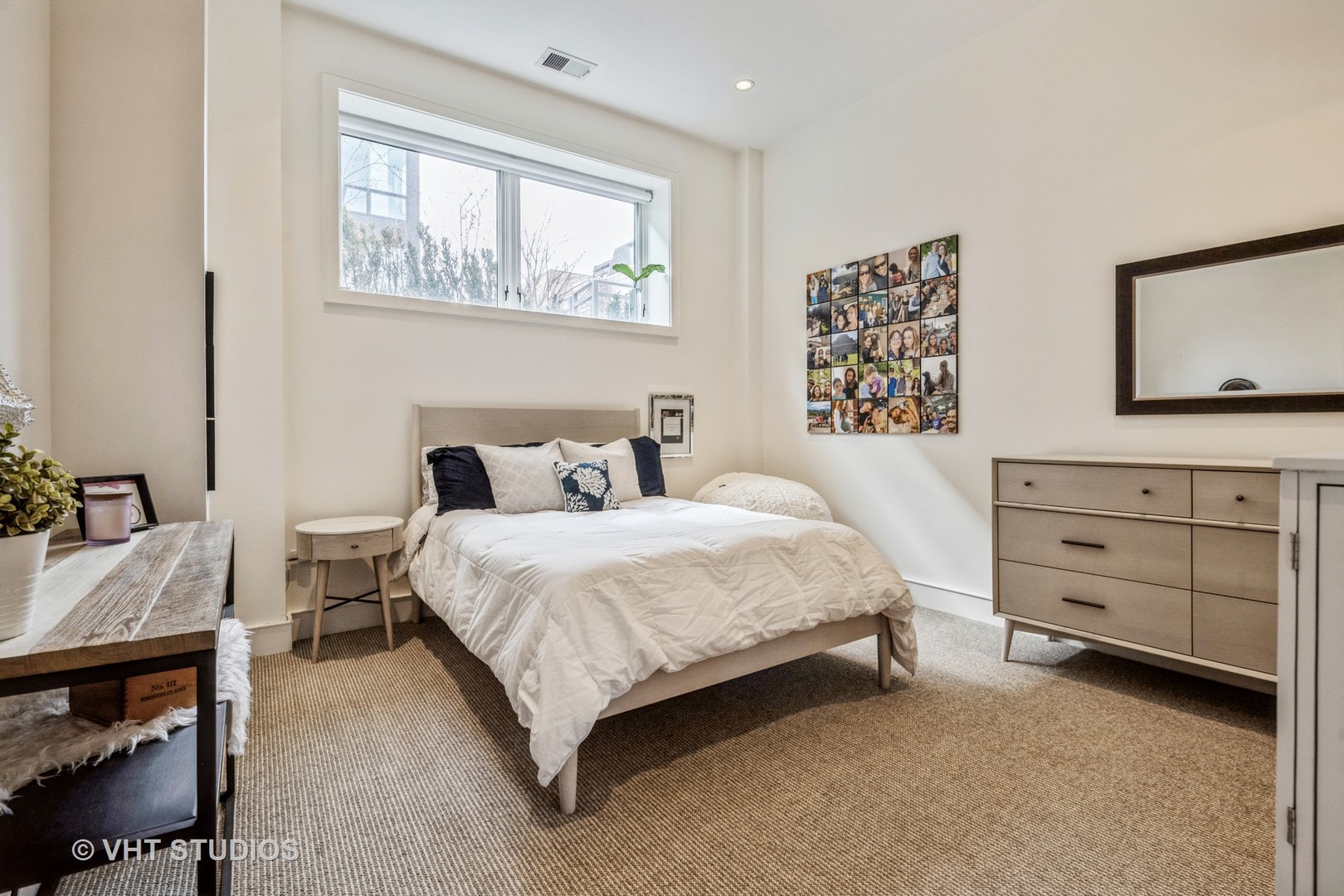 2633 N HERMITAGE Avenue Unit: 101