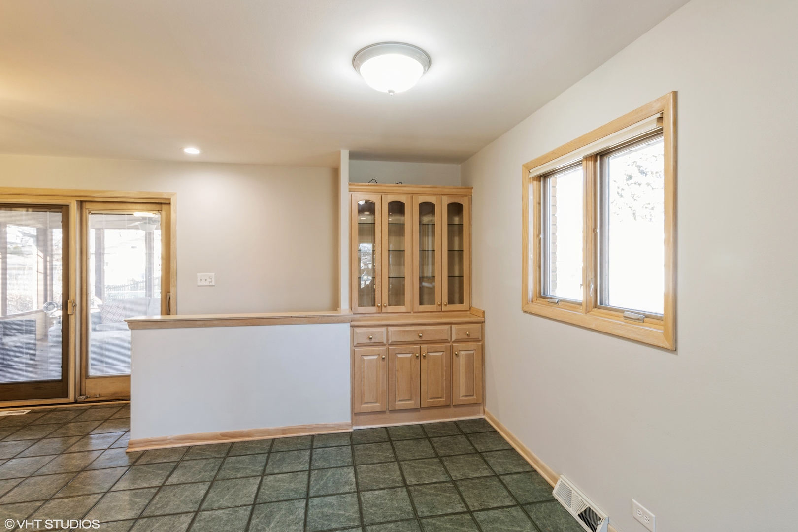 622 N Prospect Manor Avenue
