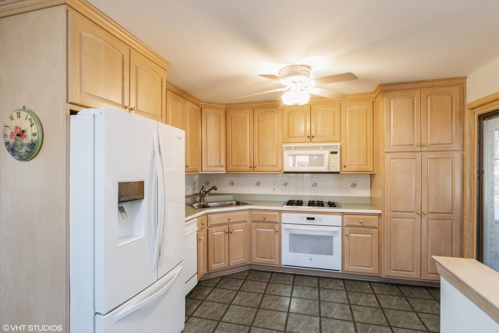 622 N Prospect Manor Avenue