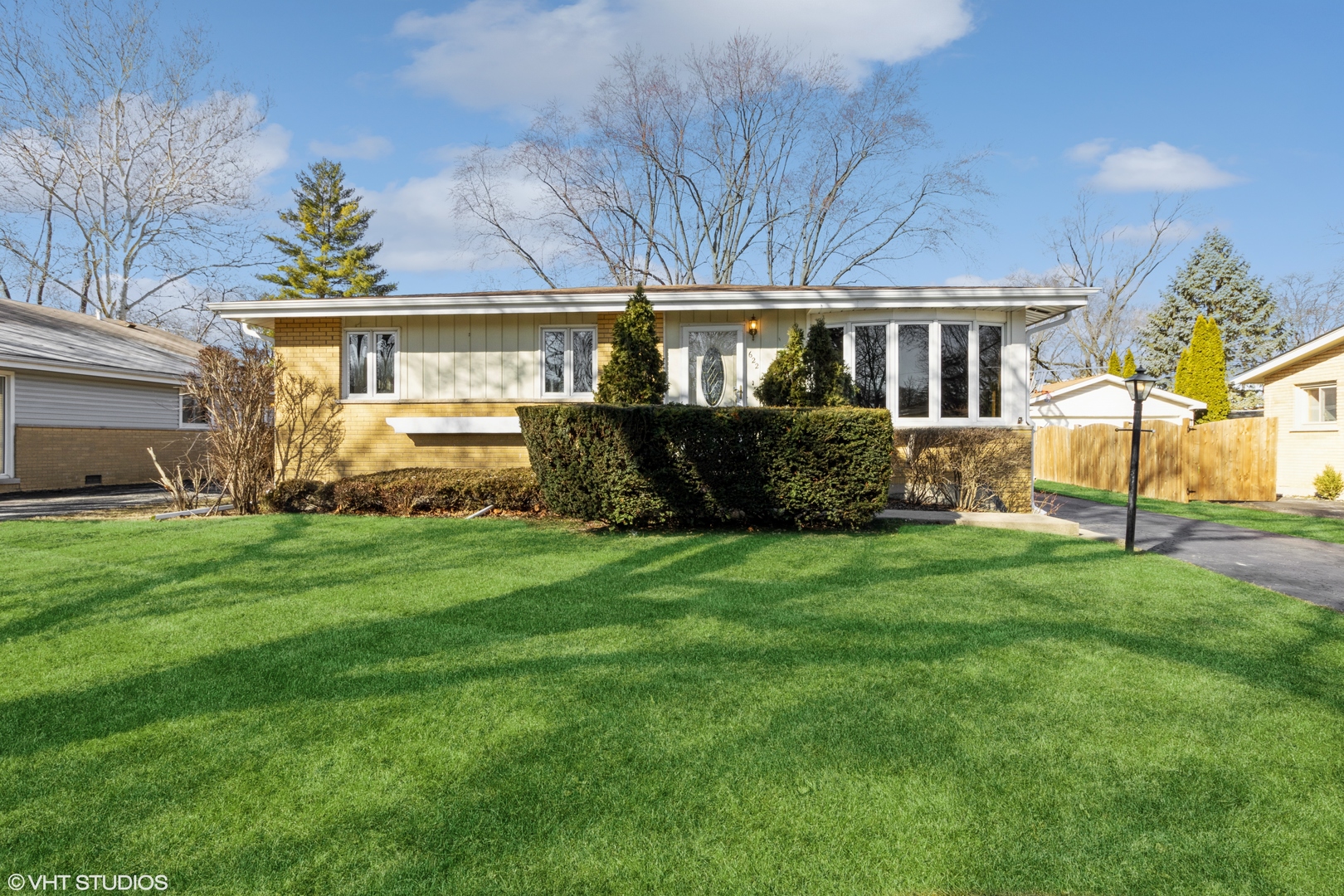 622 N Prospect Manor Avenue