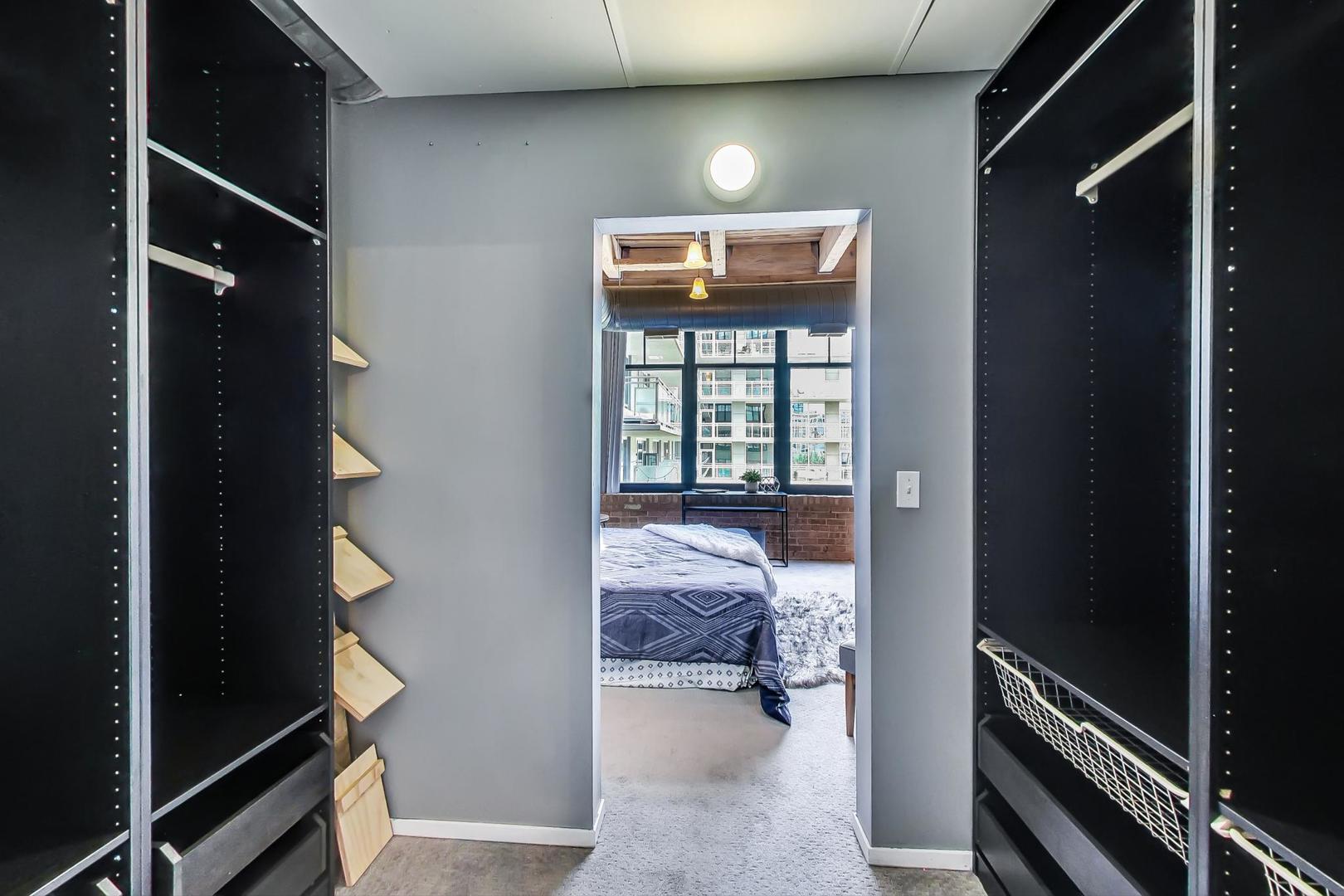 625 W Jackson Boulevard Unit: 408