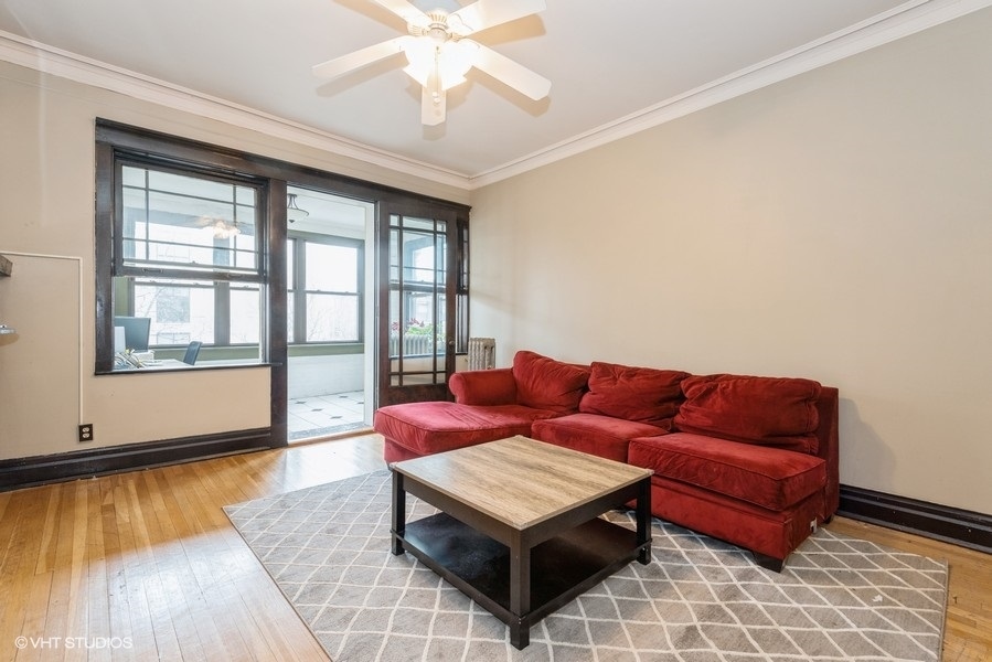 1623 W Wilson Street Unit: 3